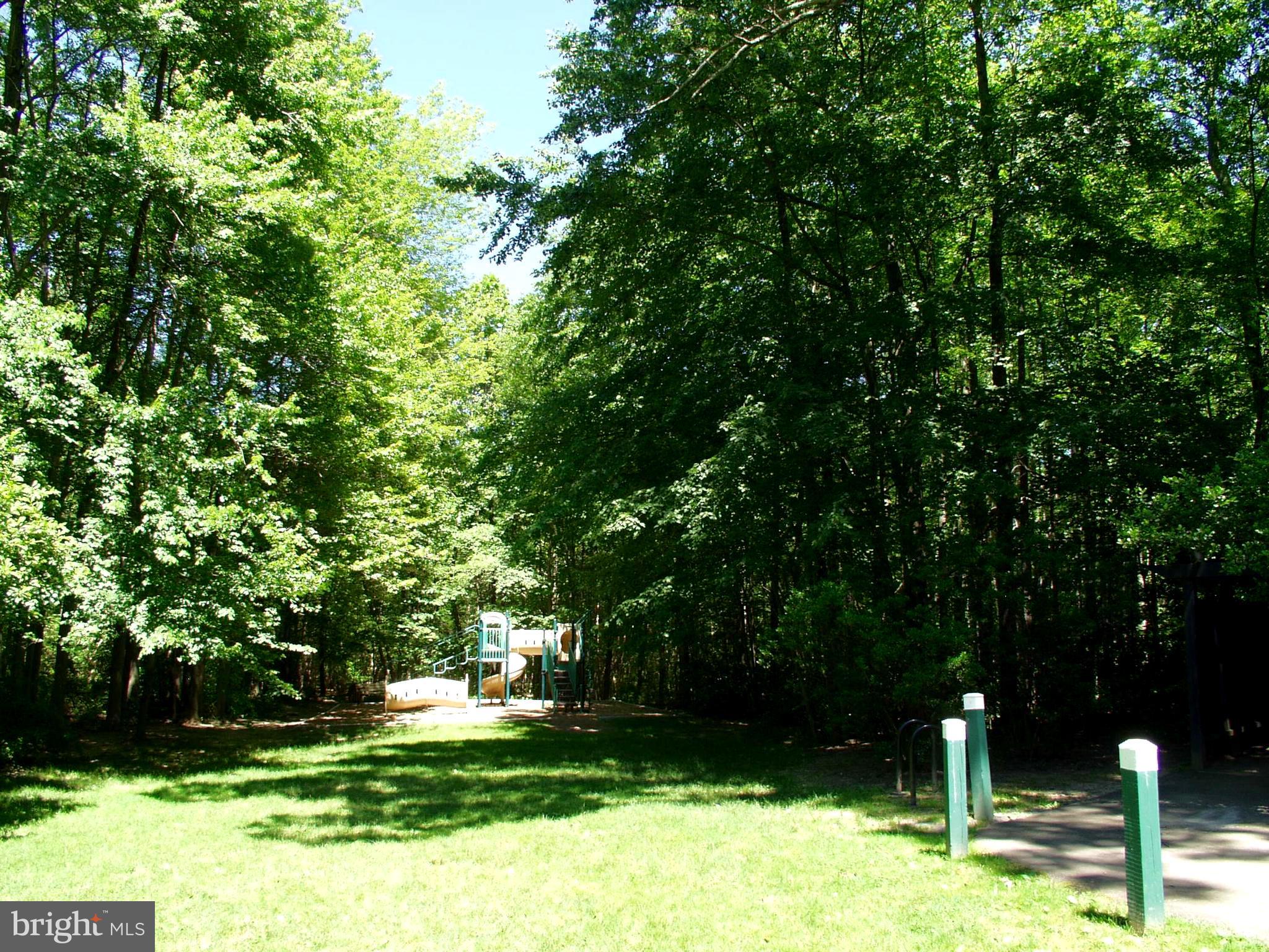 COLONIAL GREEN - Residential