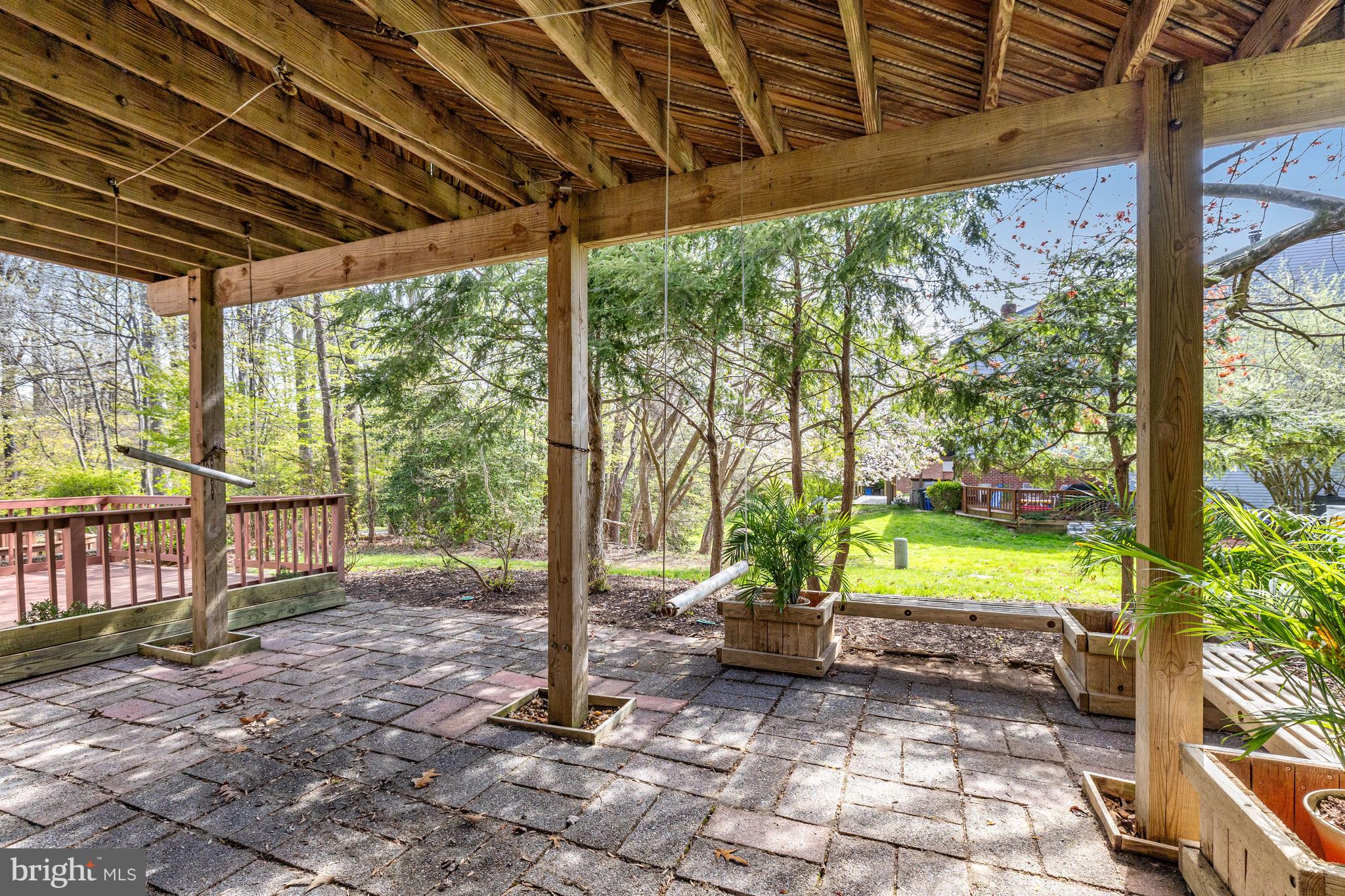 COLONIAL GREEN - Residential