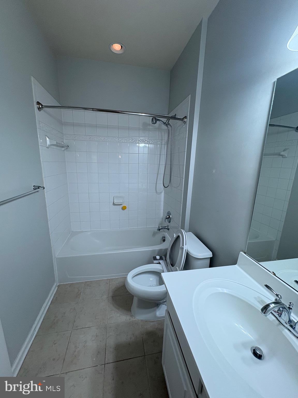 CLARKSBURG VILLAGE - Residential Lease