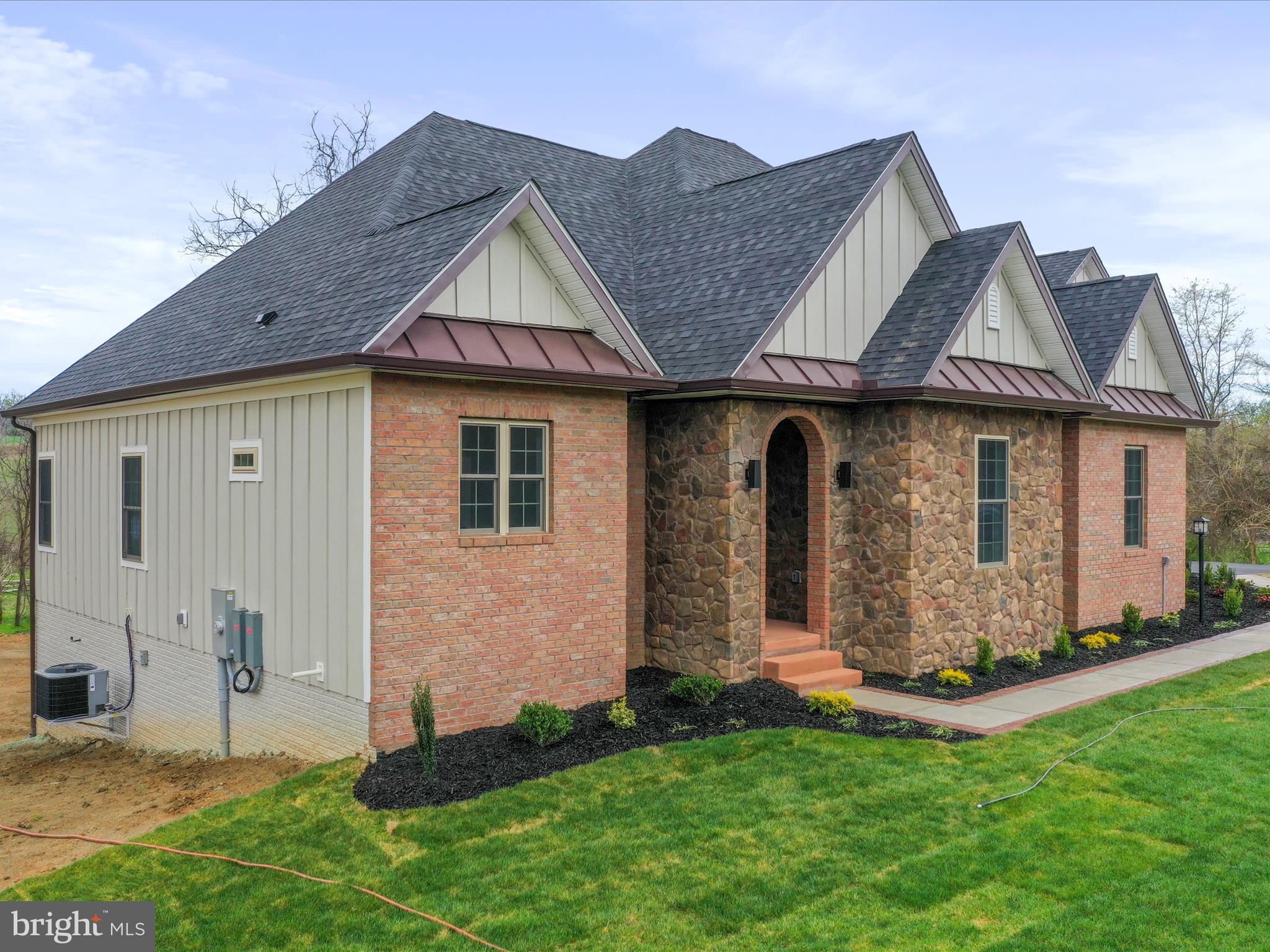 71 AMTOWER WAY