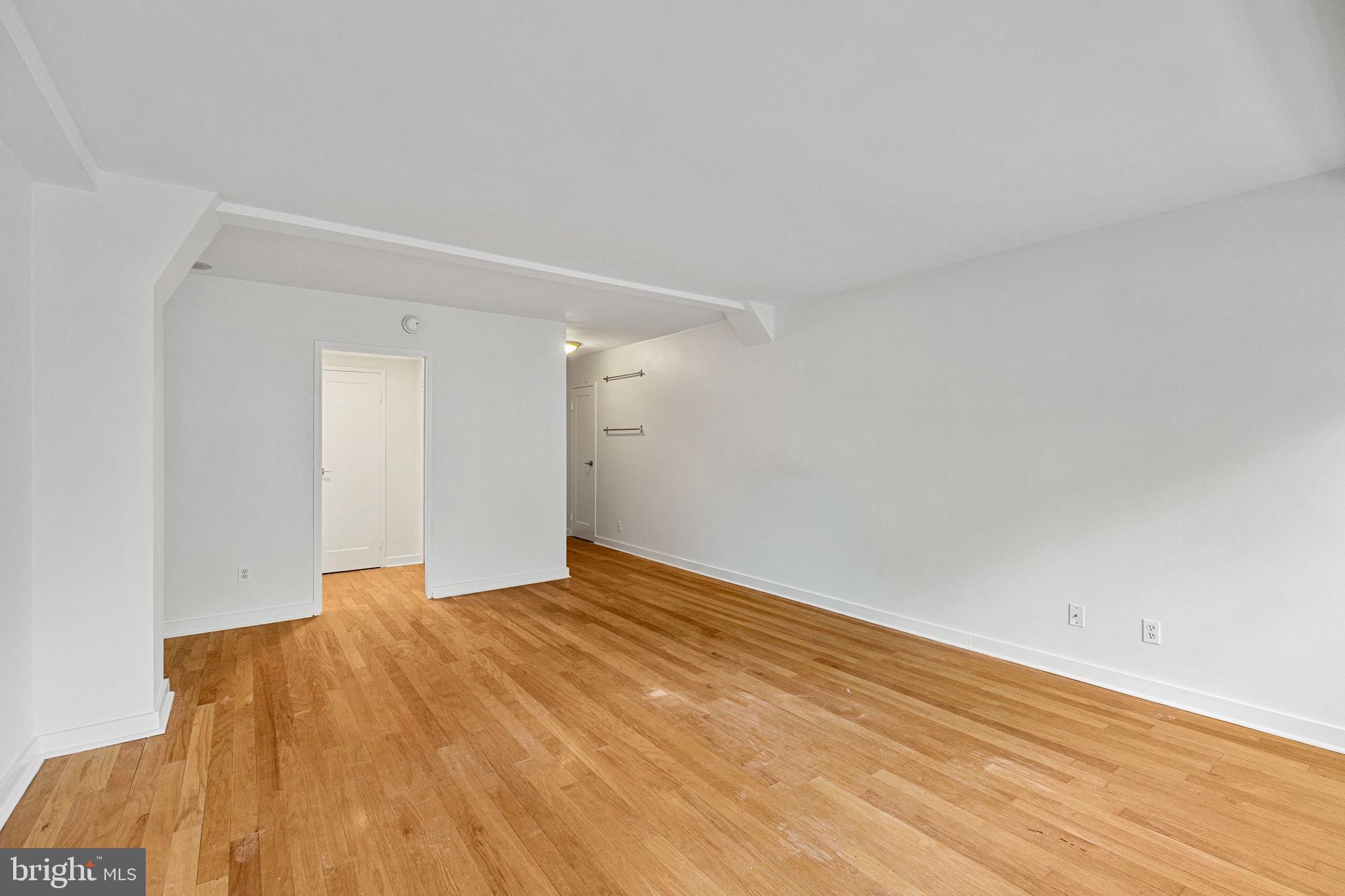 RITTENHOUSE SQUARE - Residential Lease