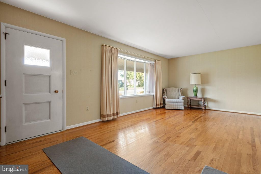 Photo of 1035 DEVONSHIRE RD, LANCASTER, PA 17601 (MLS # PALA2028114)