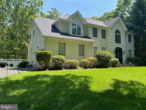 Photo of 95 Strawberry Drive, SHAMONG, NJ 08088 (MLS # NJBL2121706)