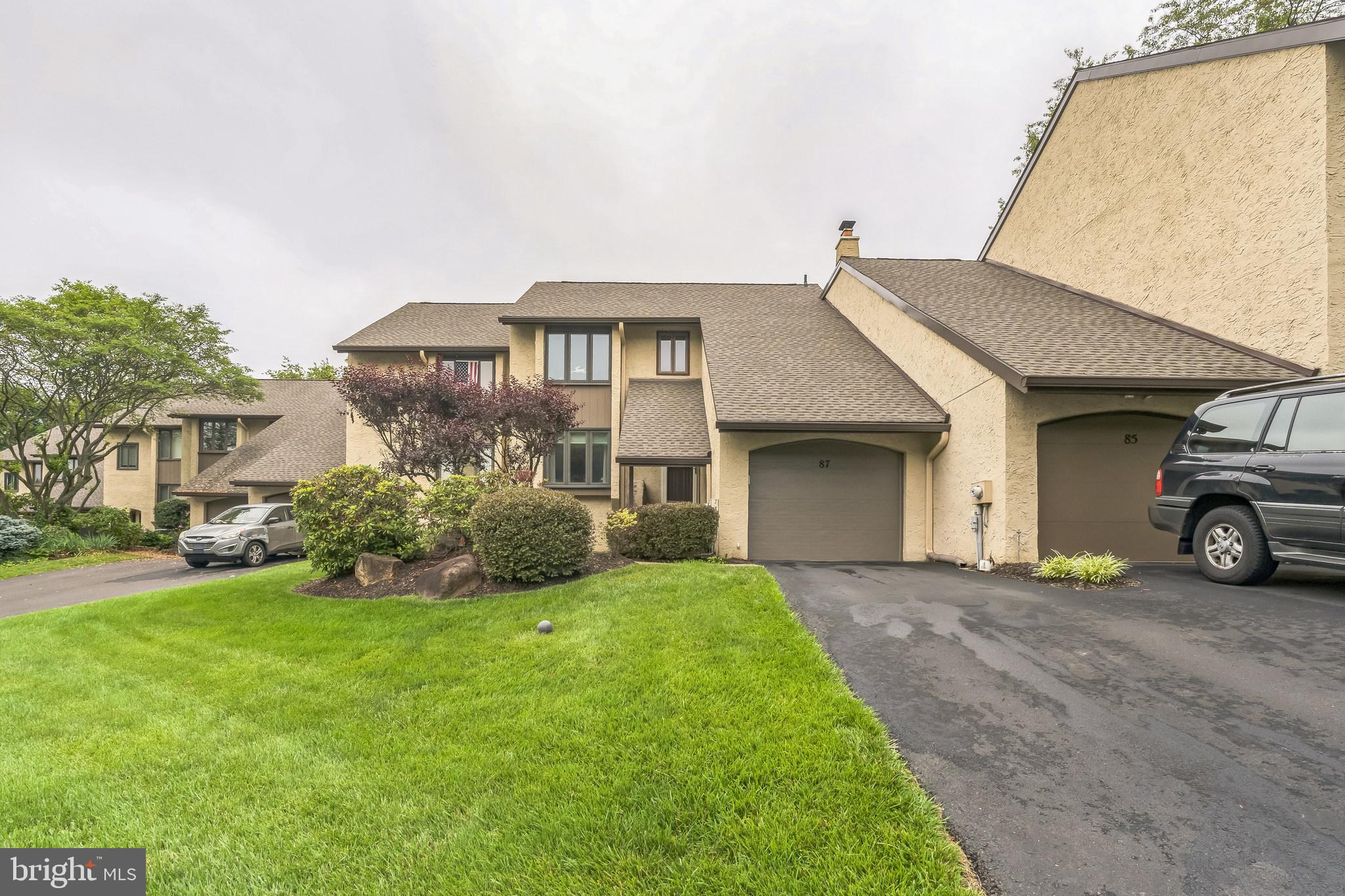 87 GOLF CLUB DRIVE