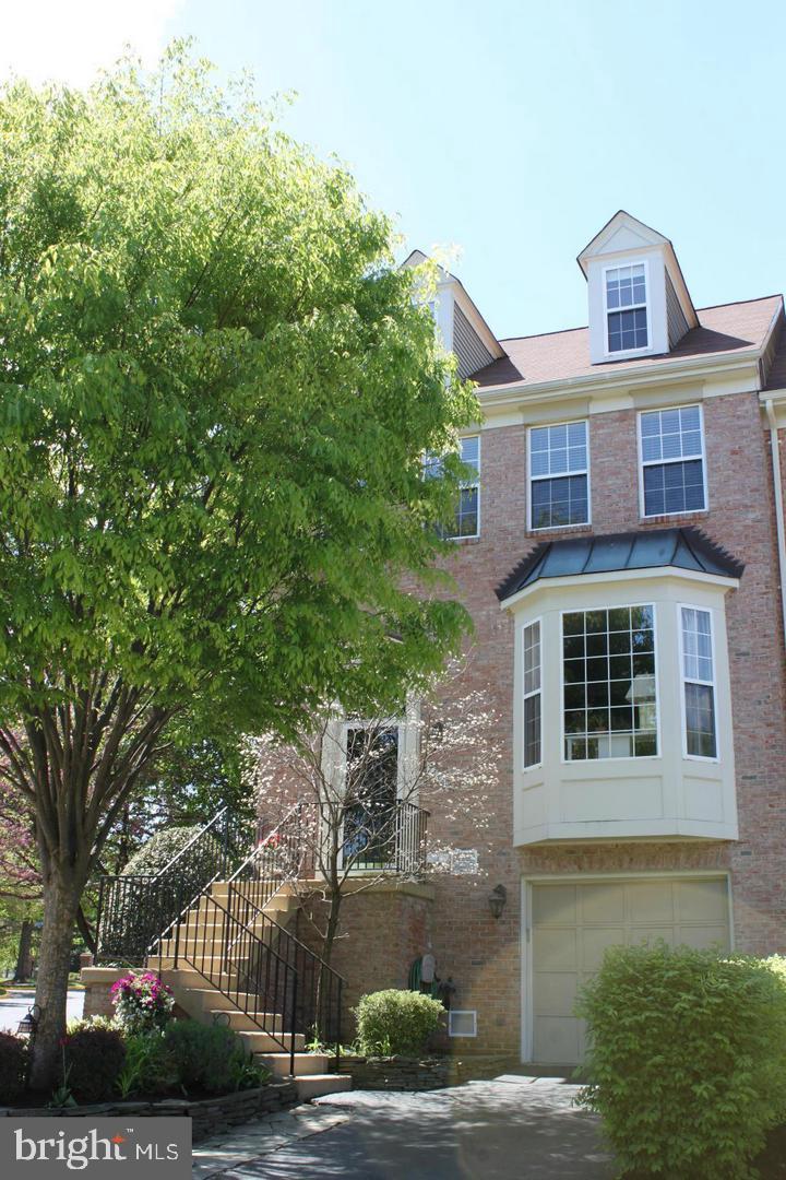 KINGSTOWNE - Residential