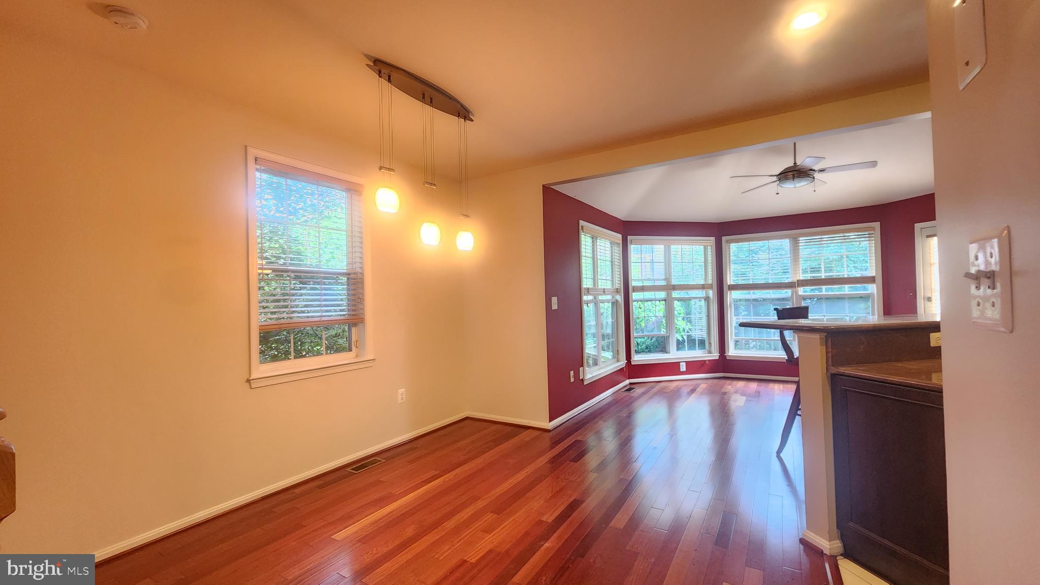 KINGSTOWNE - Residential