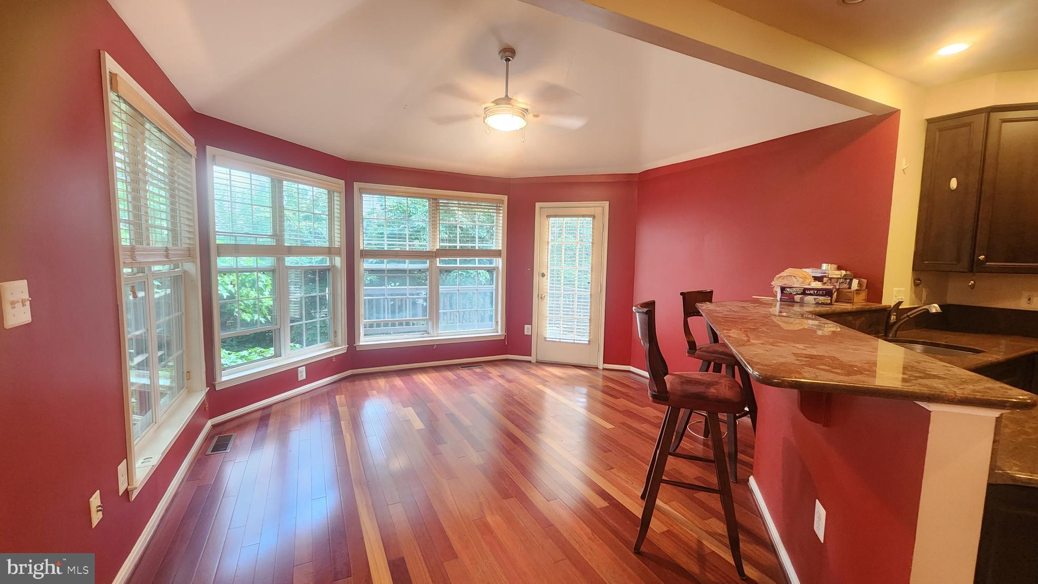 KINGSTOWNE - Residential