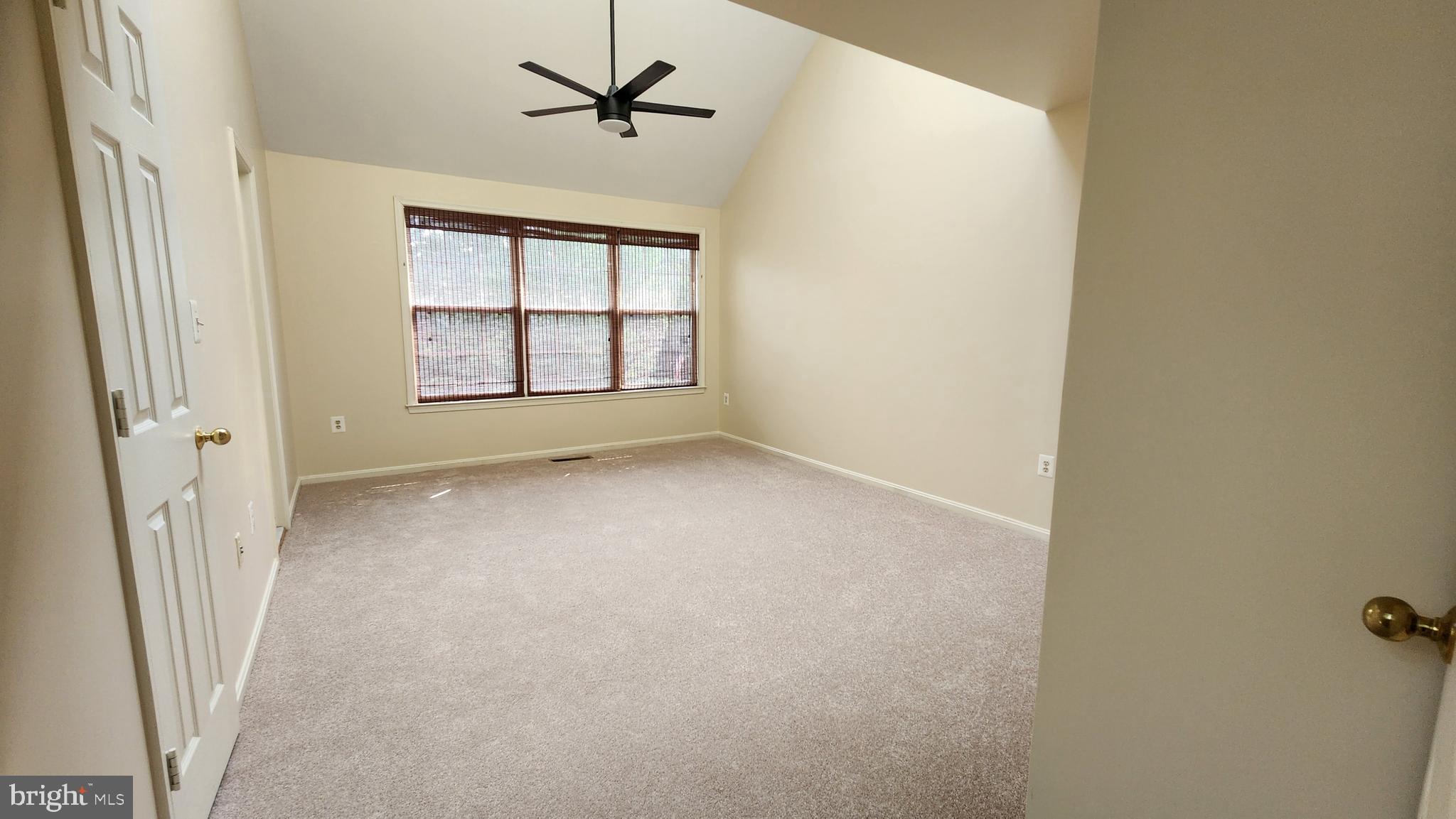 KINGSTOWNE - Residential