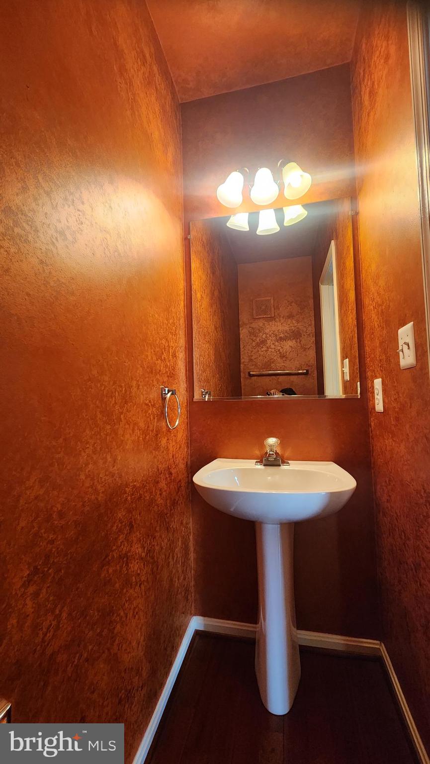 KINGSTOWNE - Residential