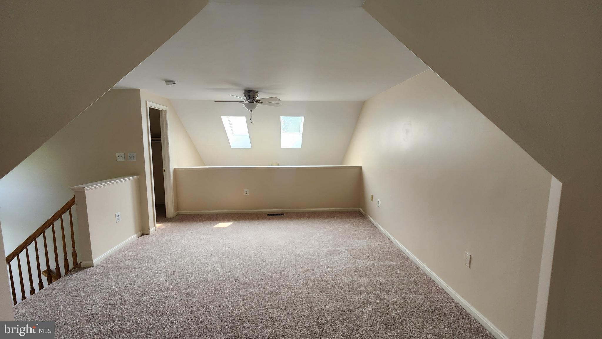 KINGSTOWNE - Residential