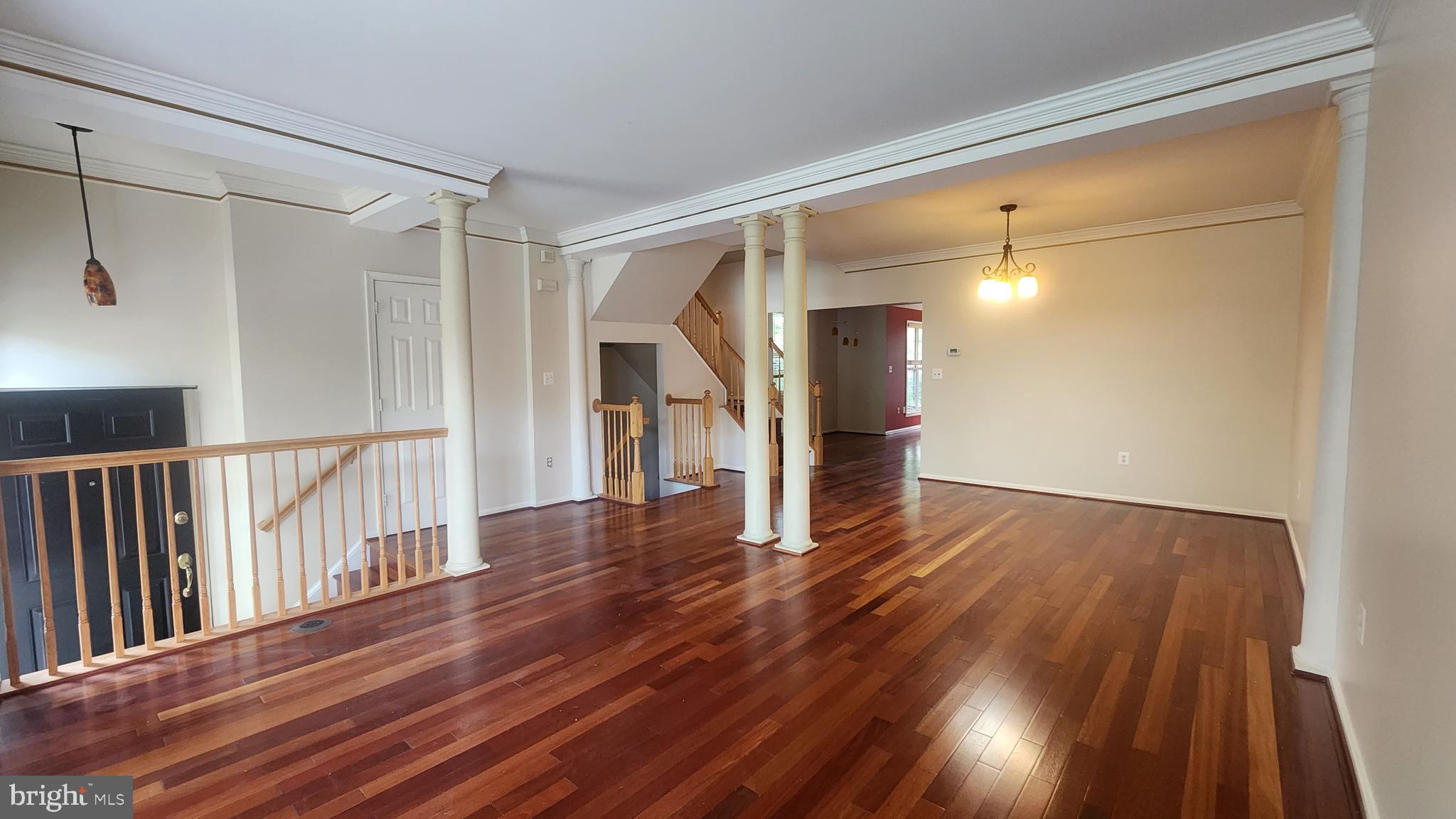 KINGSTOWNE - Residential