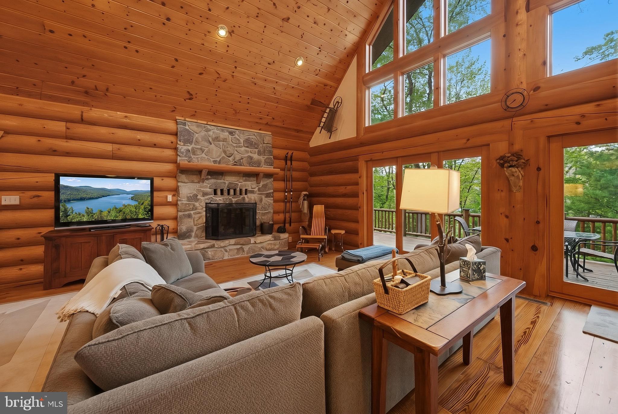 THOUSAND ACRES AT DCL - Residential
