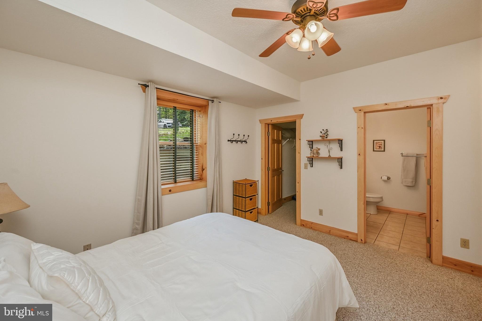 THOUSAND ACRES AT DCL - Residential