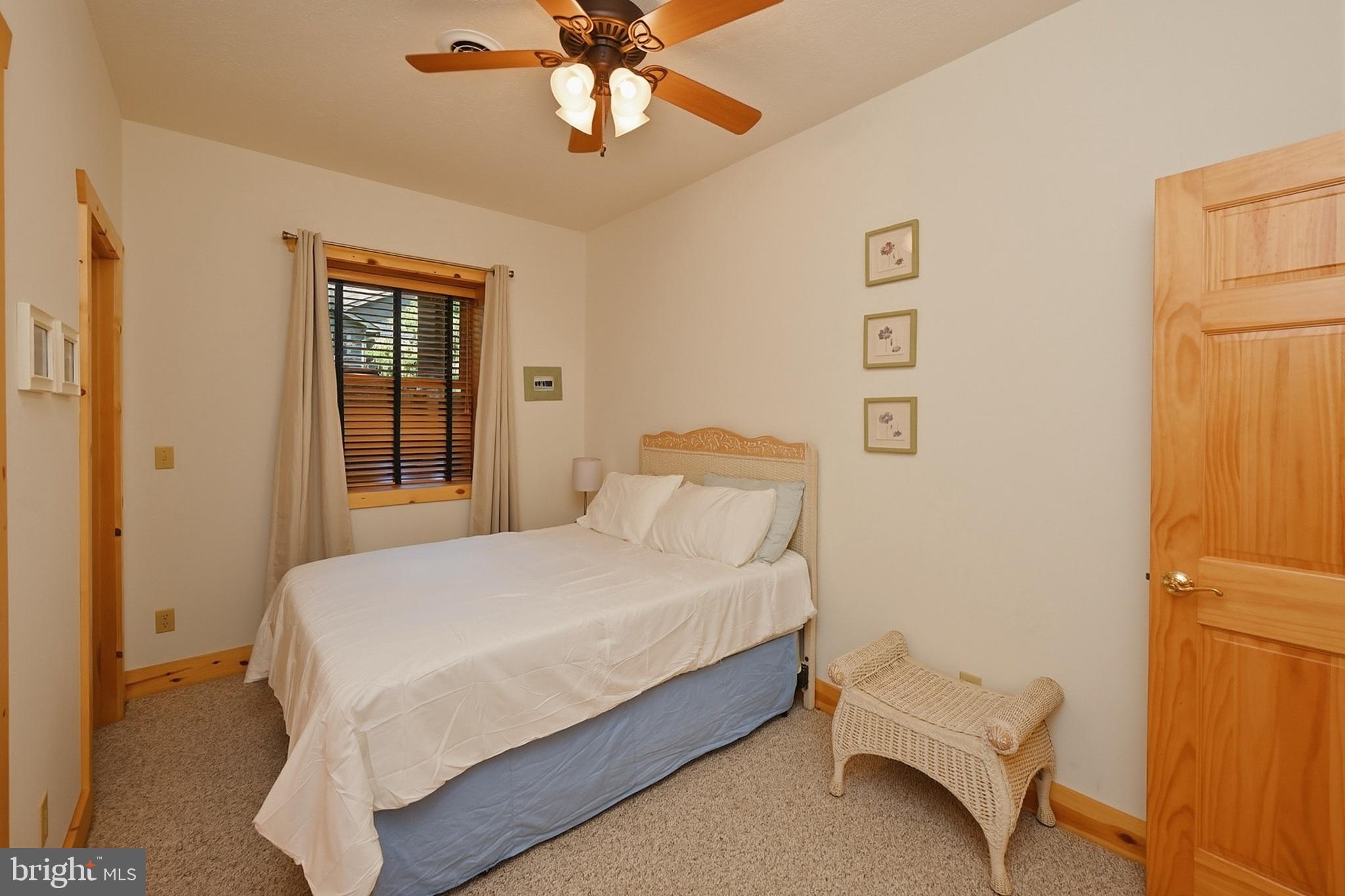 THOUSAND ACRES AT DCL - Residential