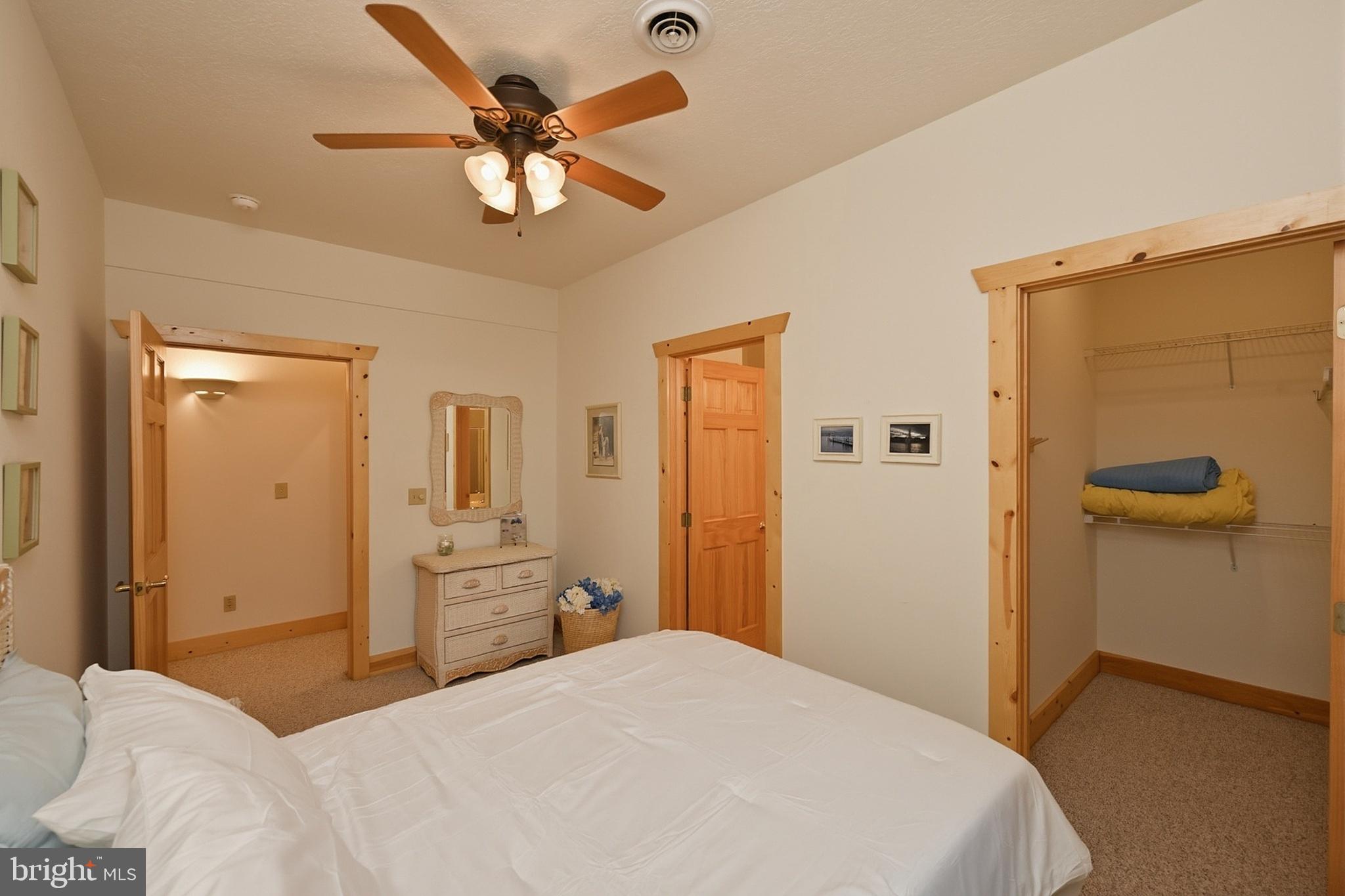 THOUSAND ACRES AT DCL - Residential