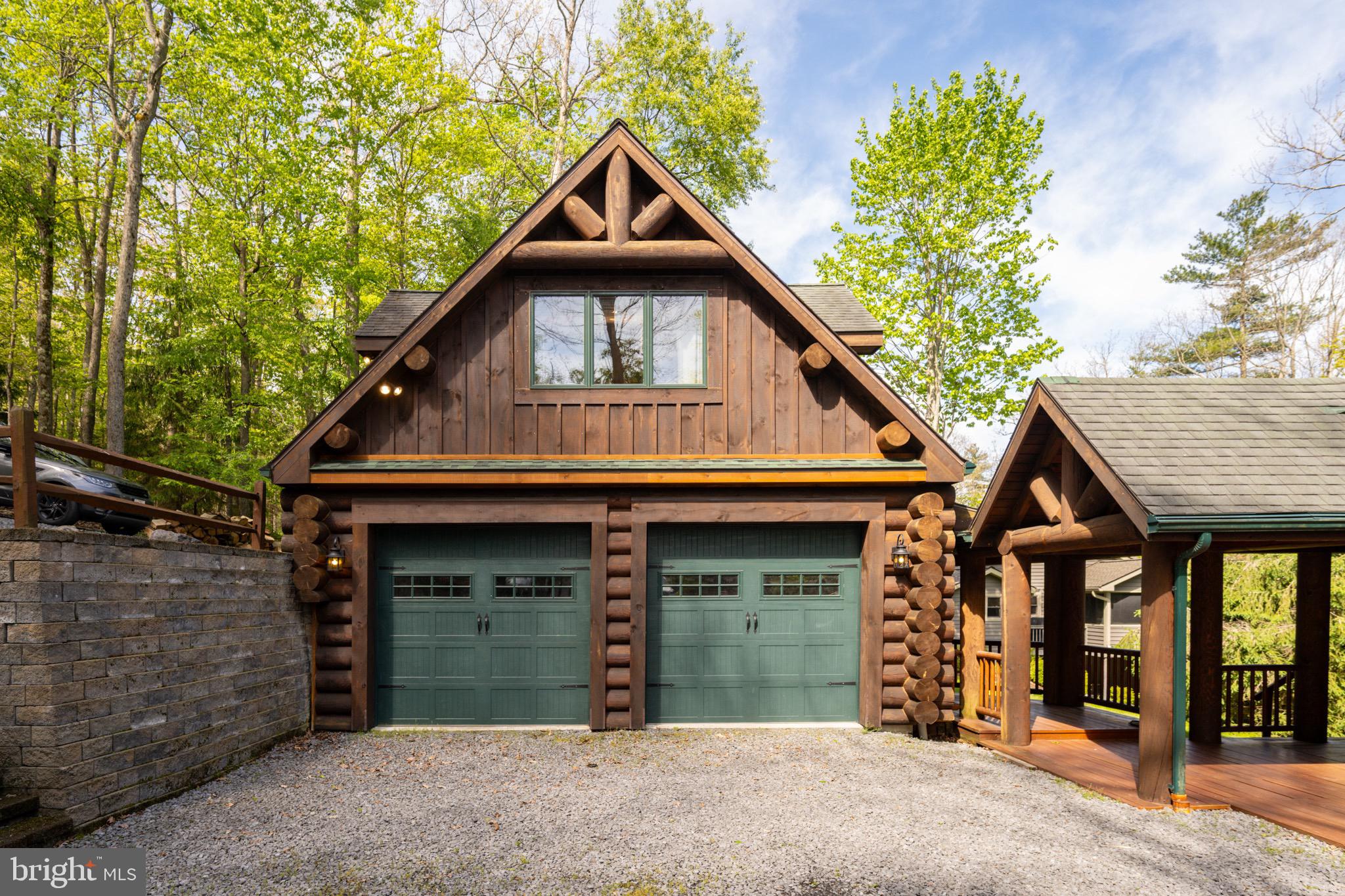 THOUSAND ACRES AT DCL - Residential