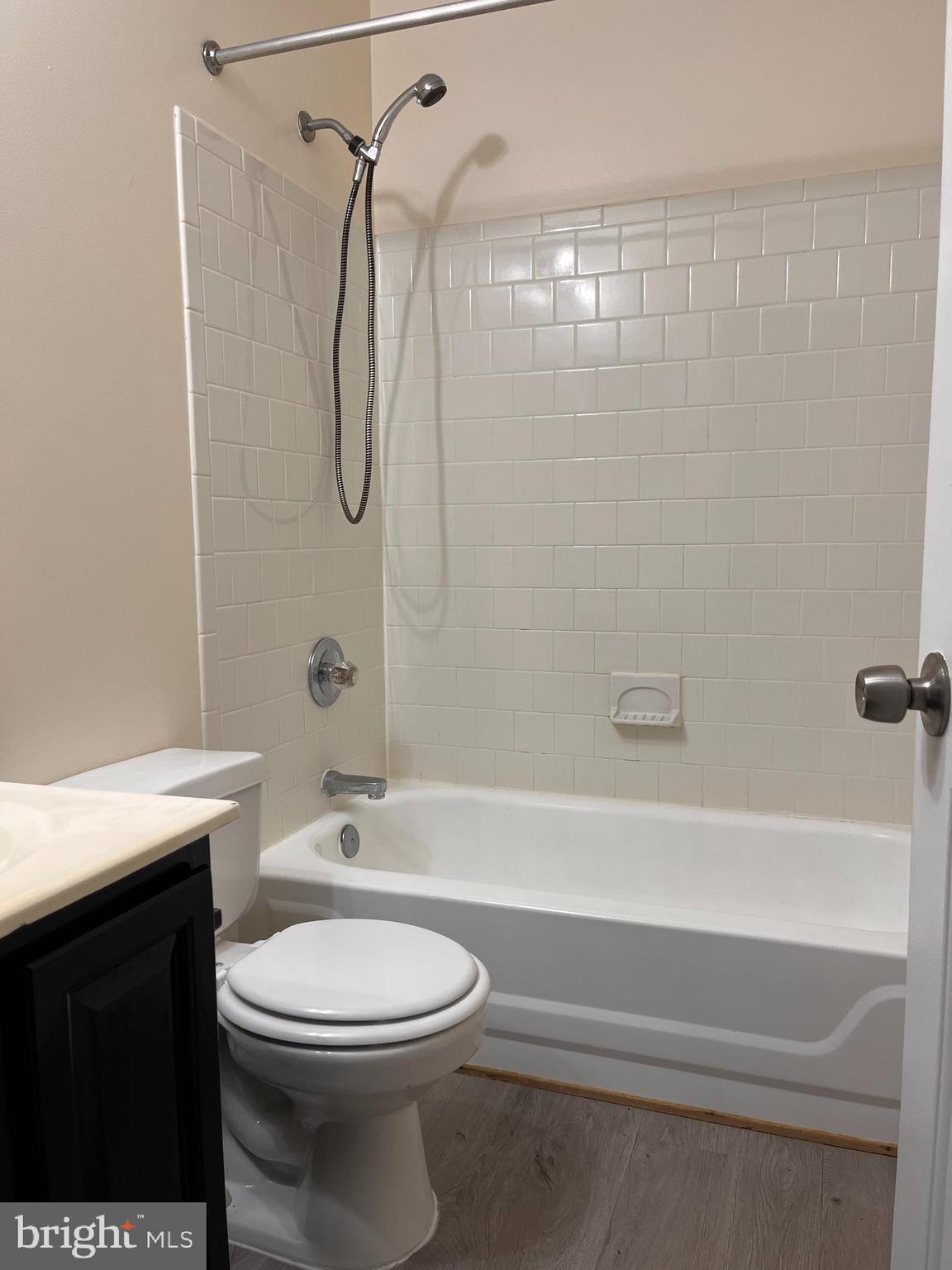 BOWLING BROOK FARMS - Residential Lease