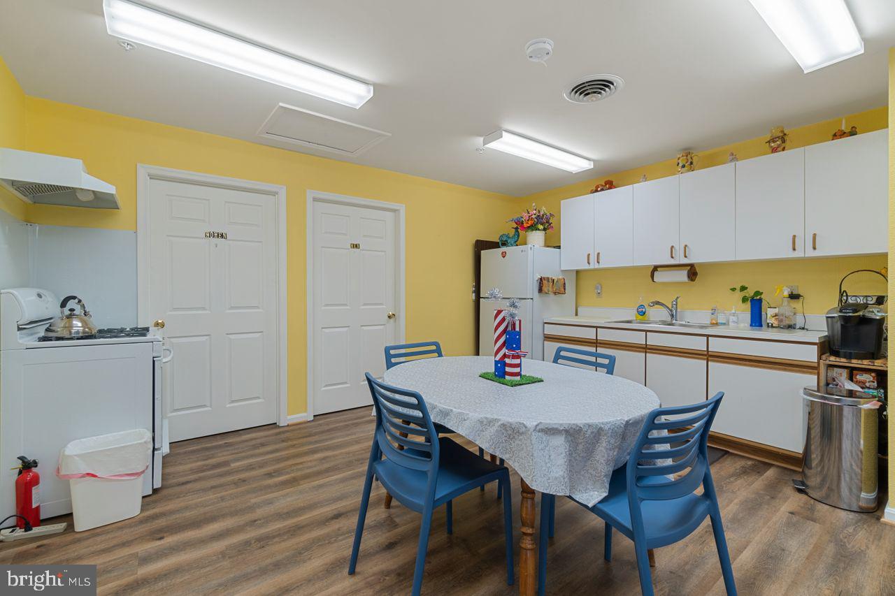 MARVIN GARDENS - Residential