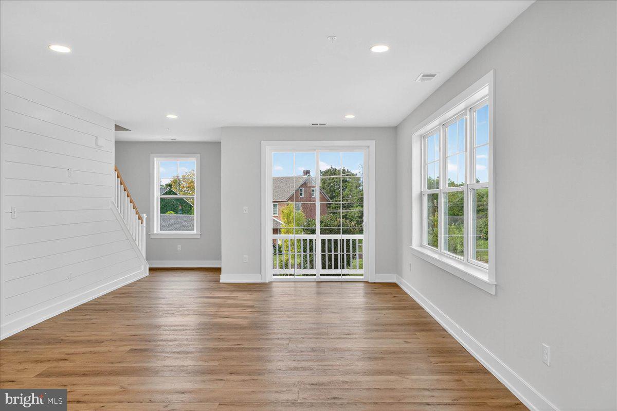 LEDERACH VILLAGE - Residential