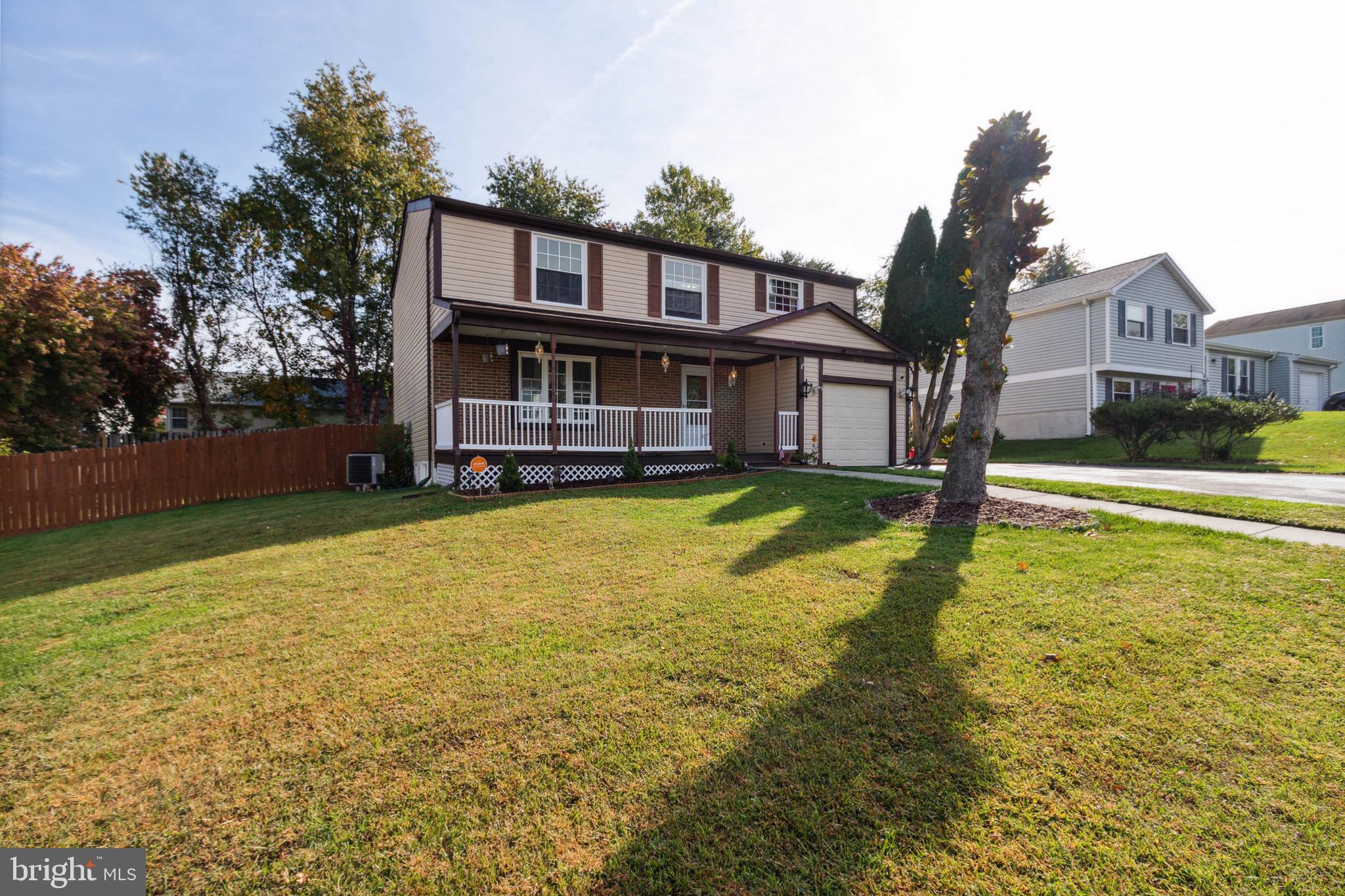 ROLLINGWOOD VILLAGE - Residential Lease