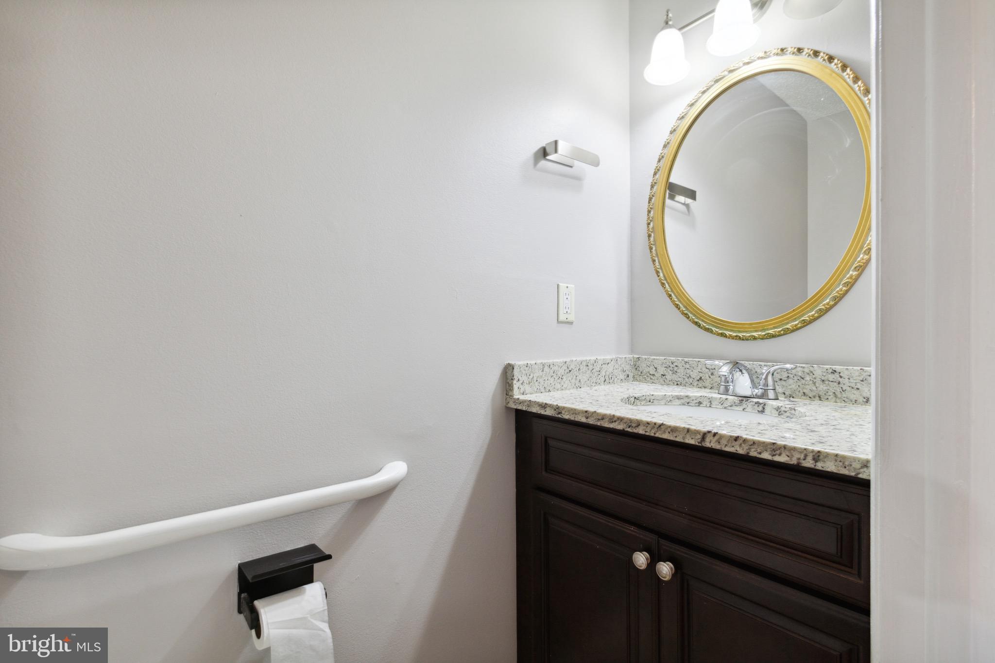 ROLLINGWOOD VILLAGE - Residential Lease