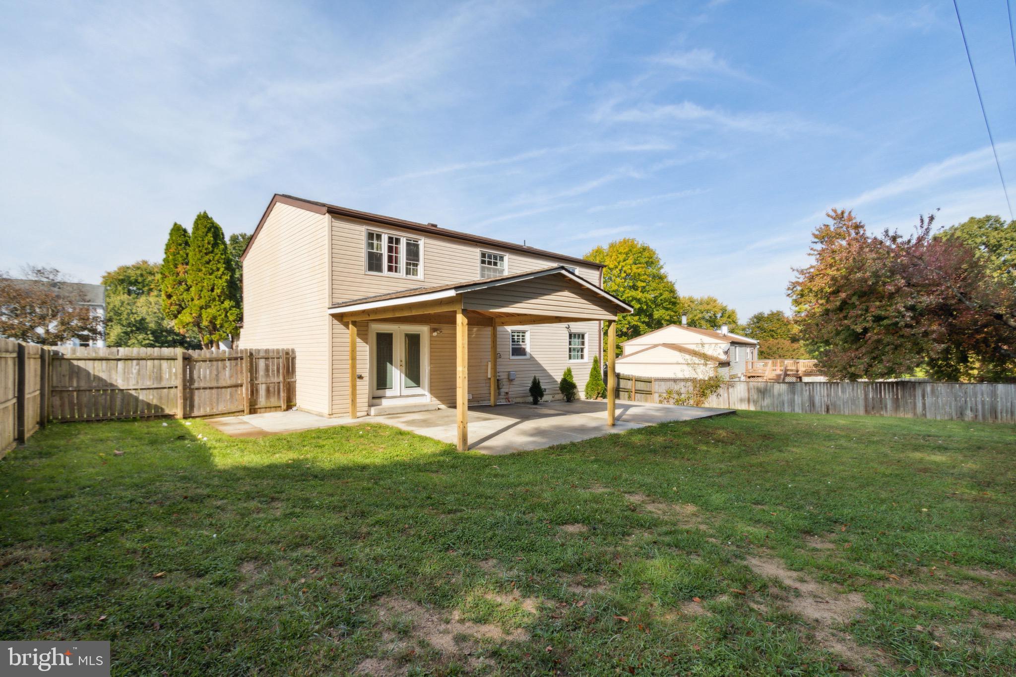 ROLLINGWOOD VILLAGE - Residential Lease