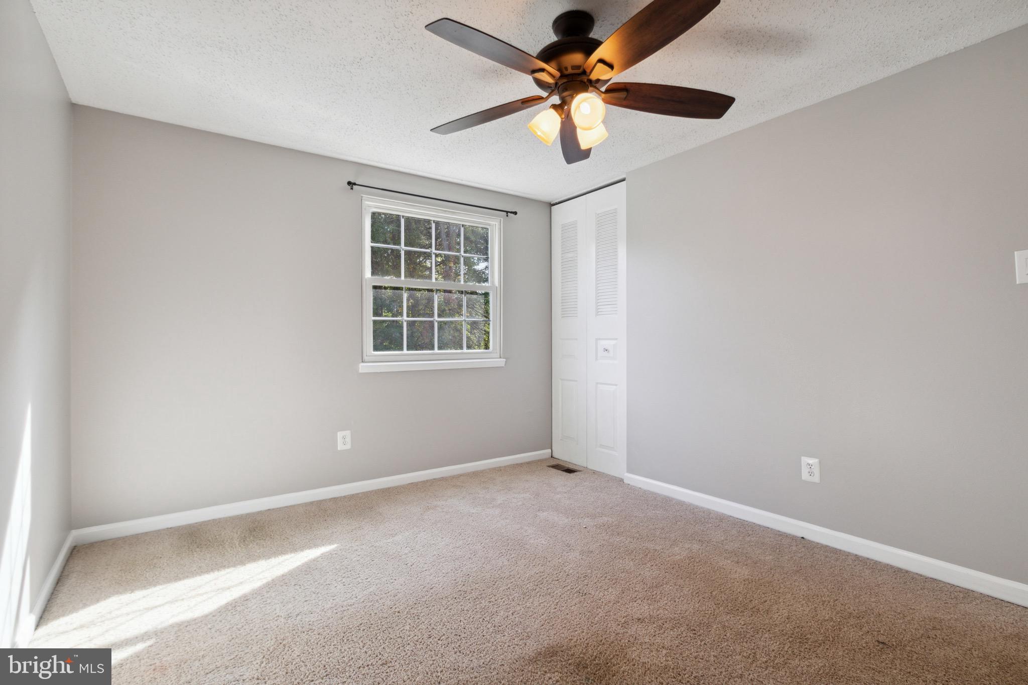 ROLLINGWOOD VILLAGE - Residential Lease