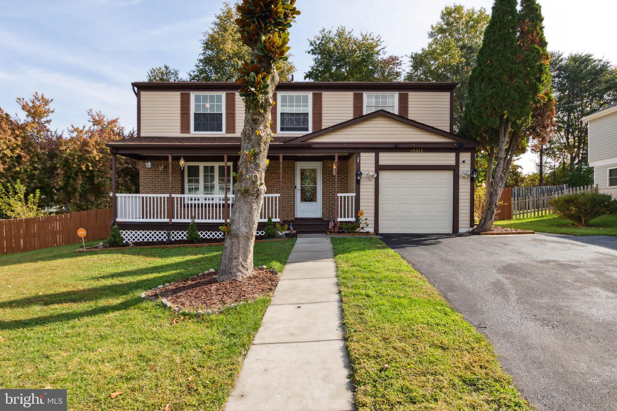 ROLLINGWOOD VILLAGE - Residential Lease