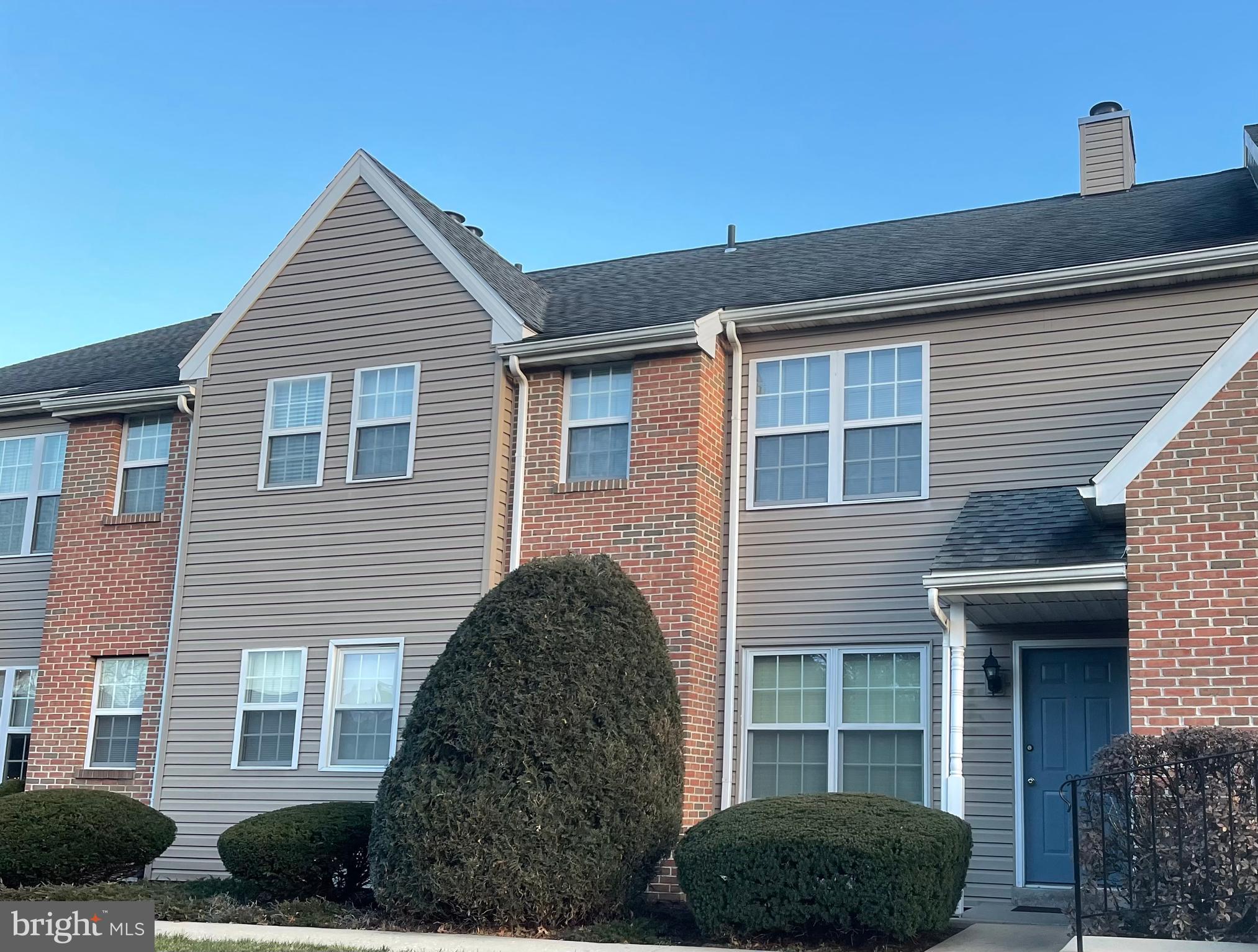 This property is conveniently located in the heart of Wyomissing in the tranquil community of Seven Oaks. A short walk will take you to the beautiful Tulpehocken Creek Trail where one can enjoy a relaxing picnic with their family, engage in a long distance hike, or a scenic bike ride to Blue Marsh Lake. Shops, restaurants, and a movie theater are within walking distance, and access to Route 222/422 highway interchange is in close proximity. This property features a lovely balcony patio and in-unit laundry capability. A reserved parking space is given to the tenant with plenty of additional parking spaces available for personal and guest use.