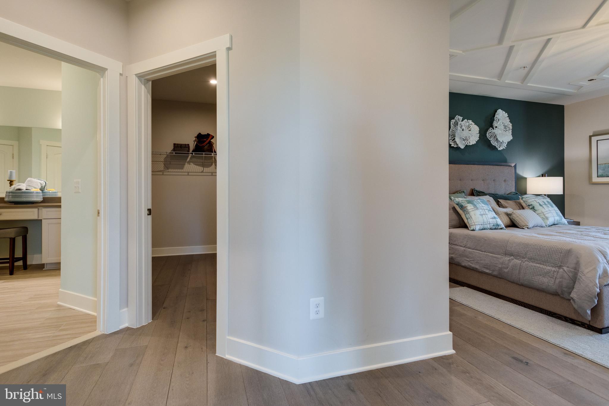 FOUR SEASONS AT KENT ISLAND - Residential