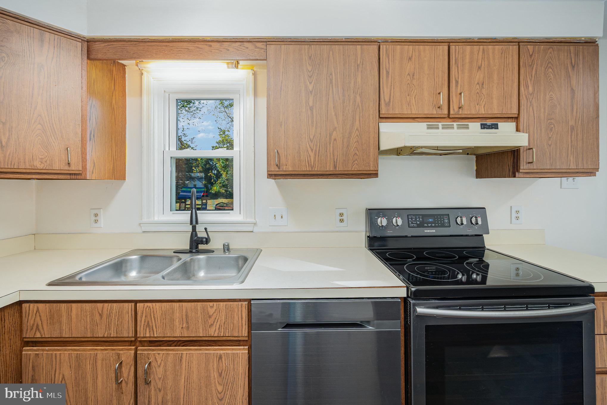 GLOUCESTER PLACE - Residential