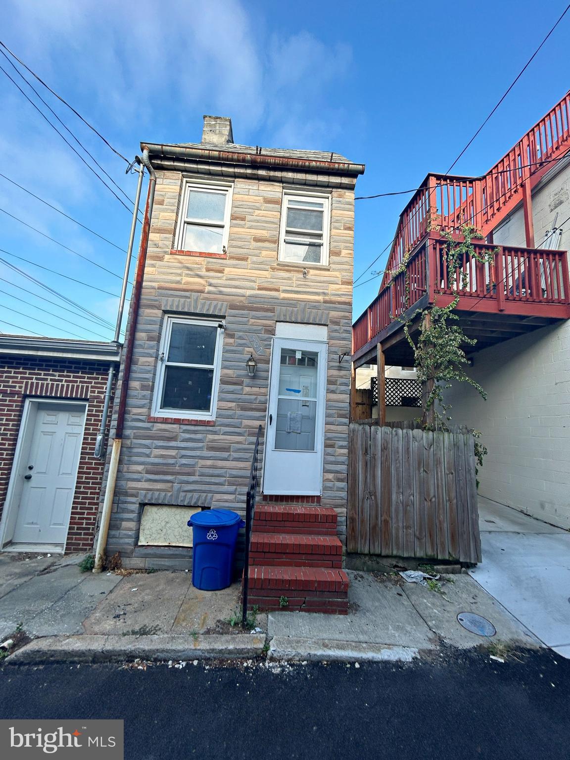 Bring your vision and creativity when you invest in this townhome in the sought after Fell's Point Historic District. Home offers 792 square feet of living space and is located in a vibrant neighborhood with high traffic count. Not only is the place ideal for residential investment but you can also renovate the home for business opportunities. So, don't miss chance to make this diamond in the rough into a profitable investment!