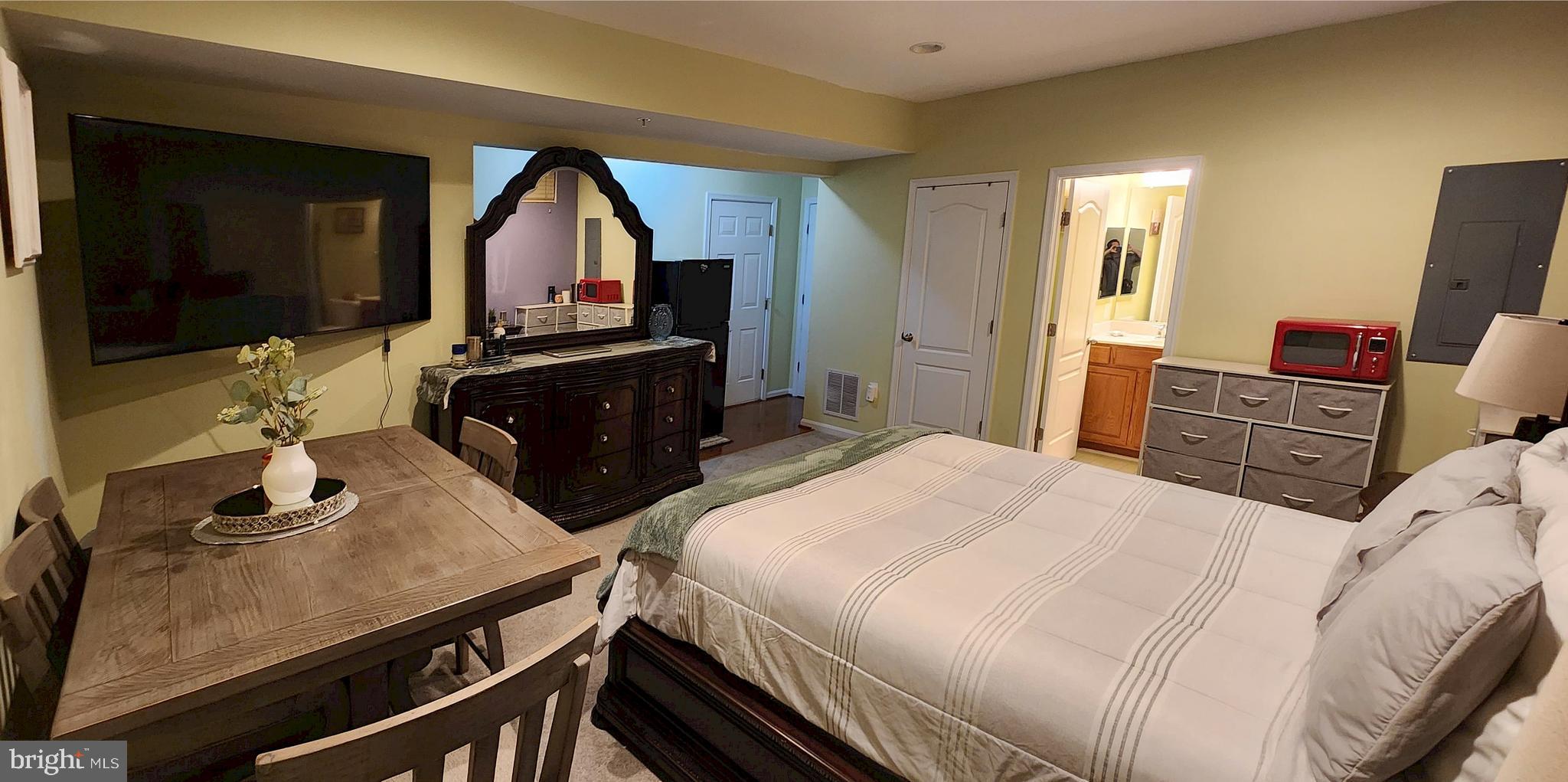 TOWN CENTER AT CAMP SPRINGS - Residential