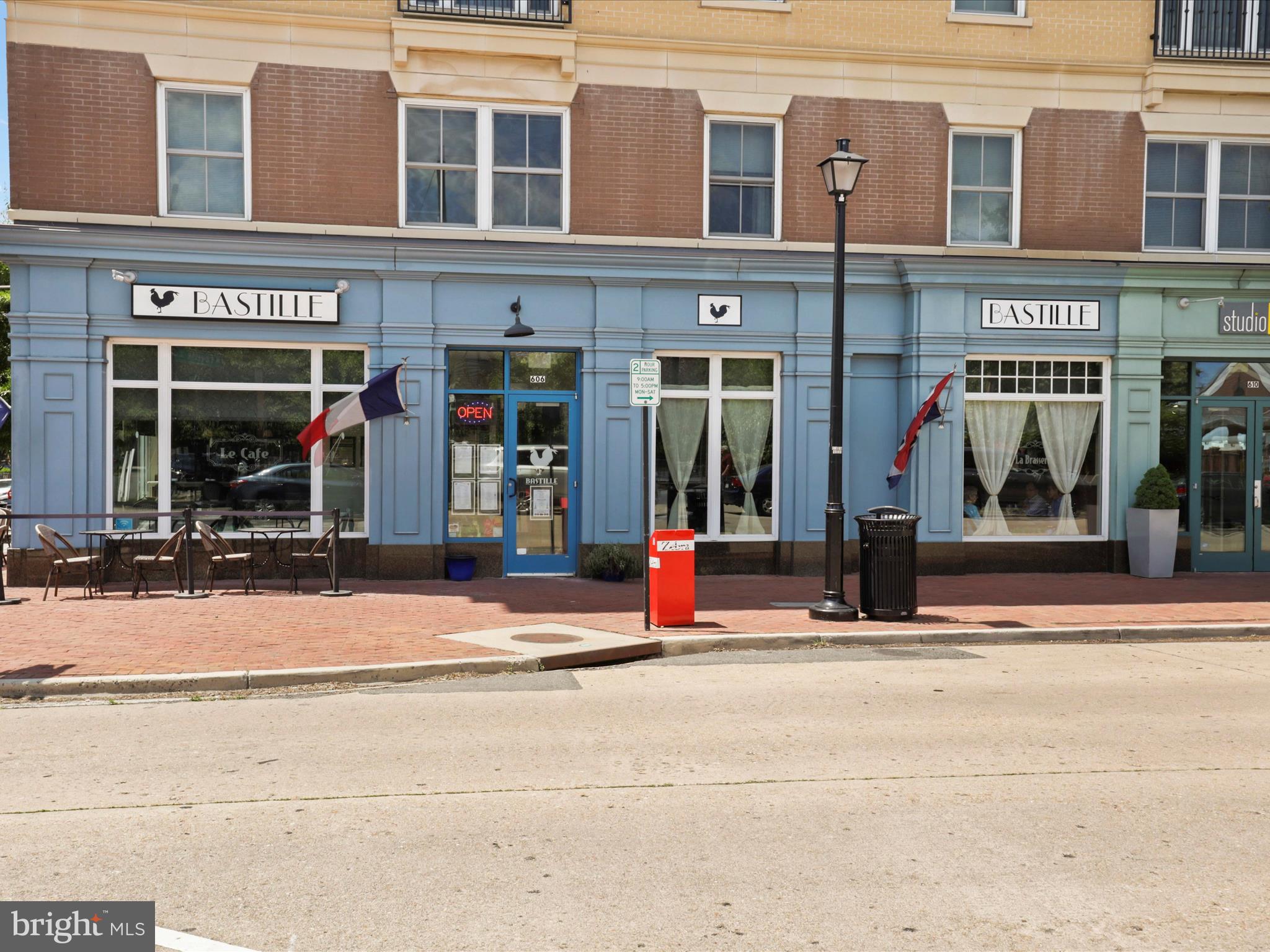 NEW ALEXANDRIA - Residential