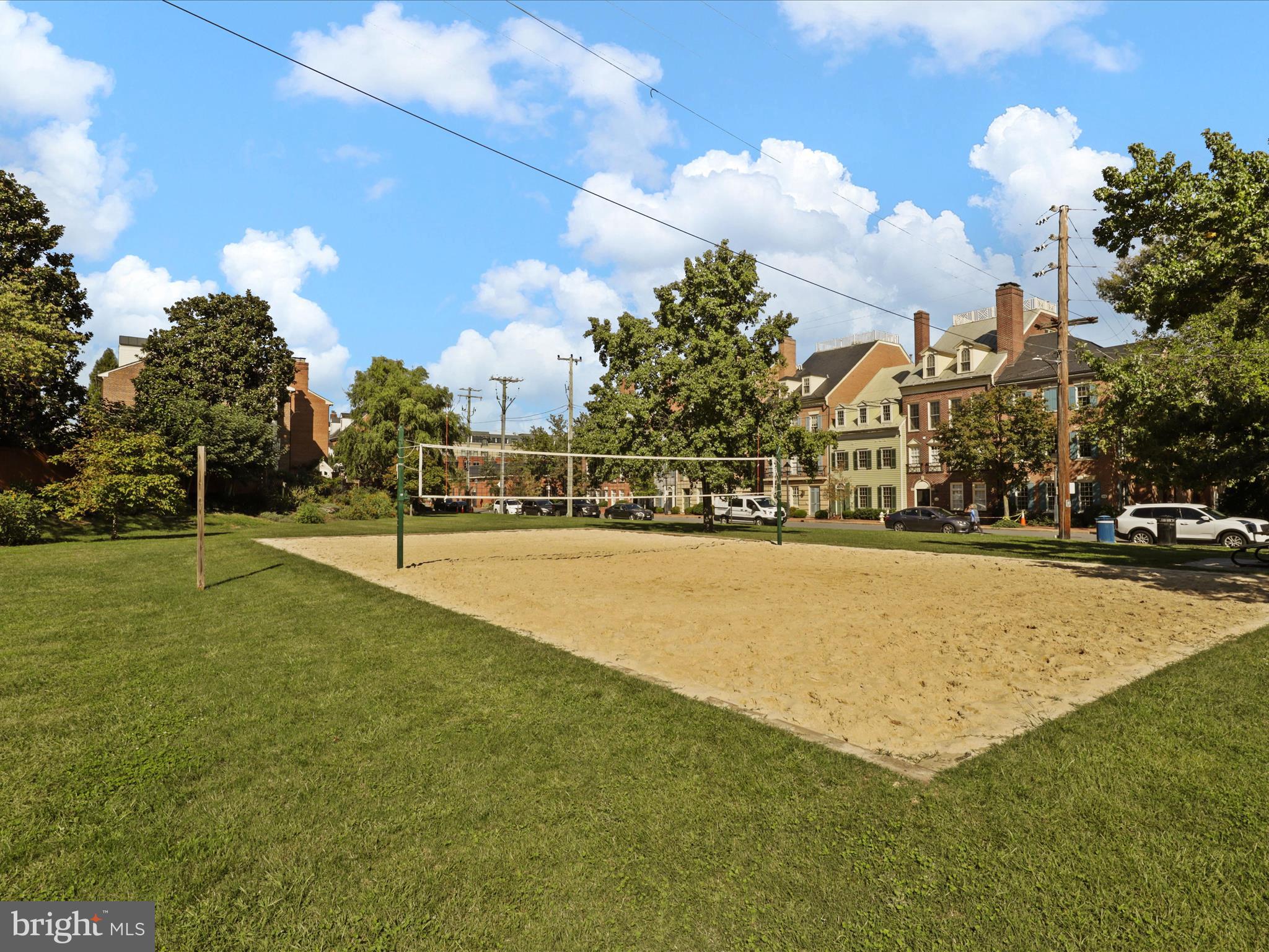 NEW ALEXANDRIA - Residential