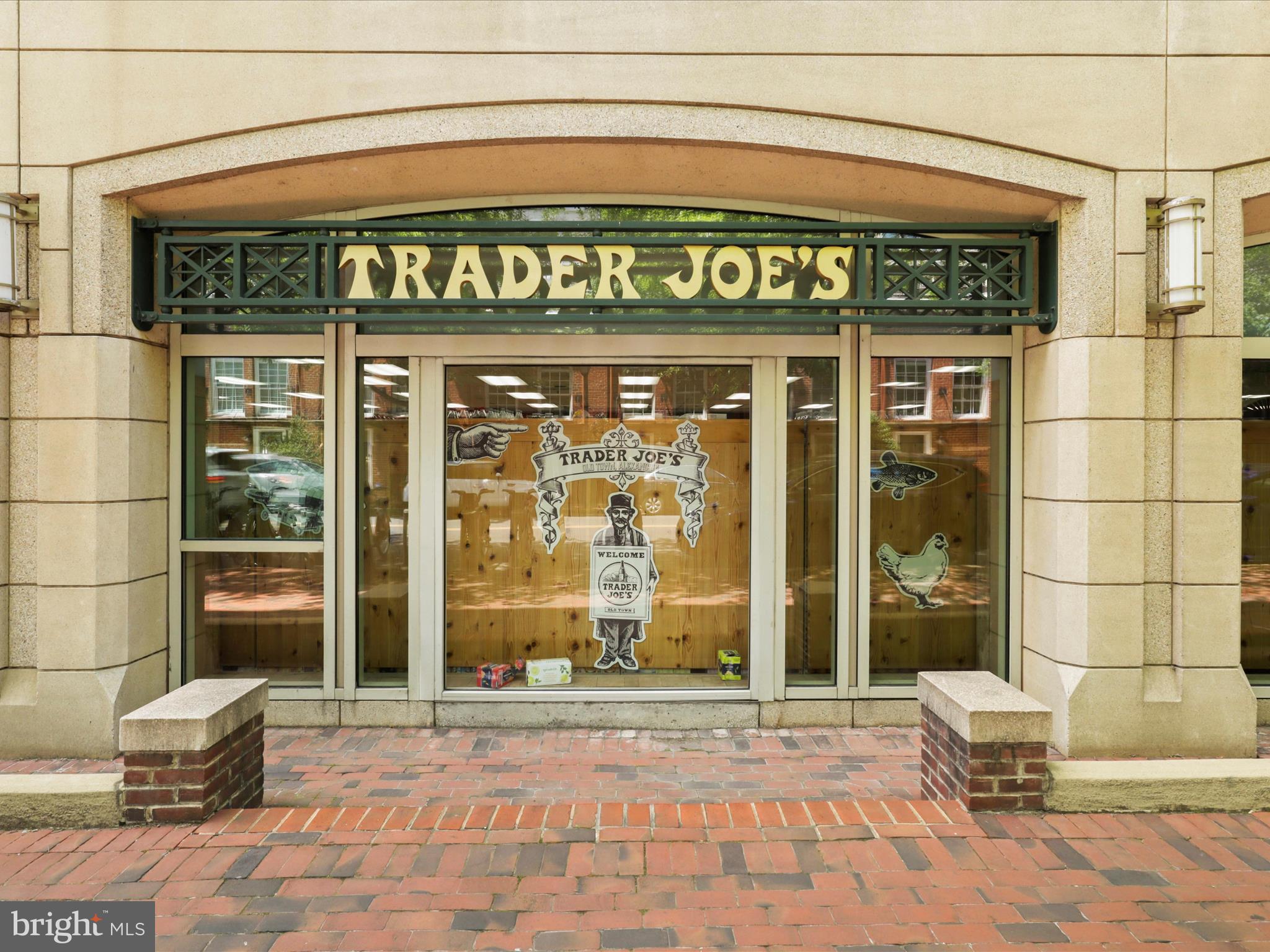 NEW ALEXANDRIA - Residential