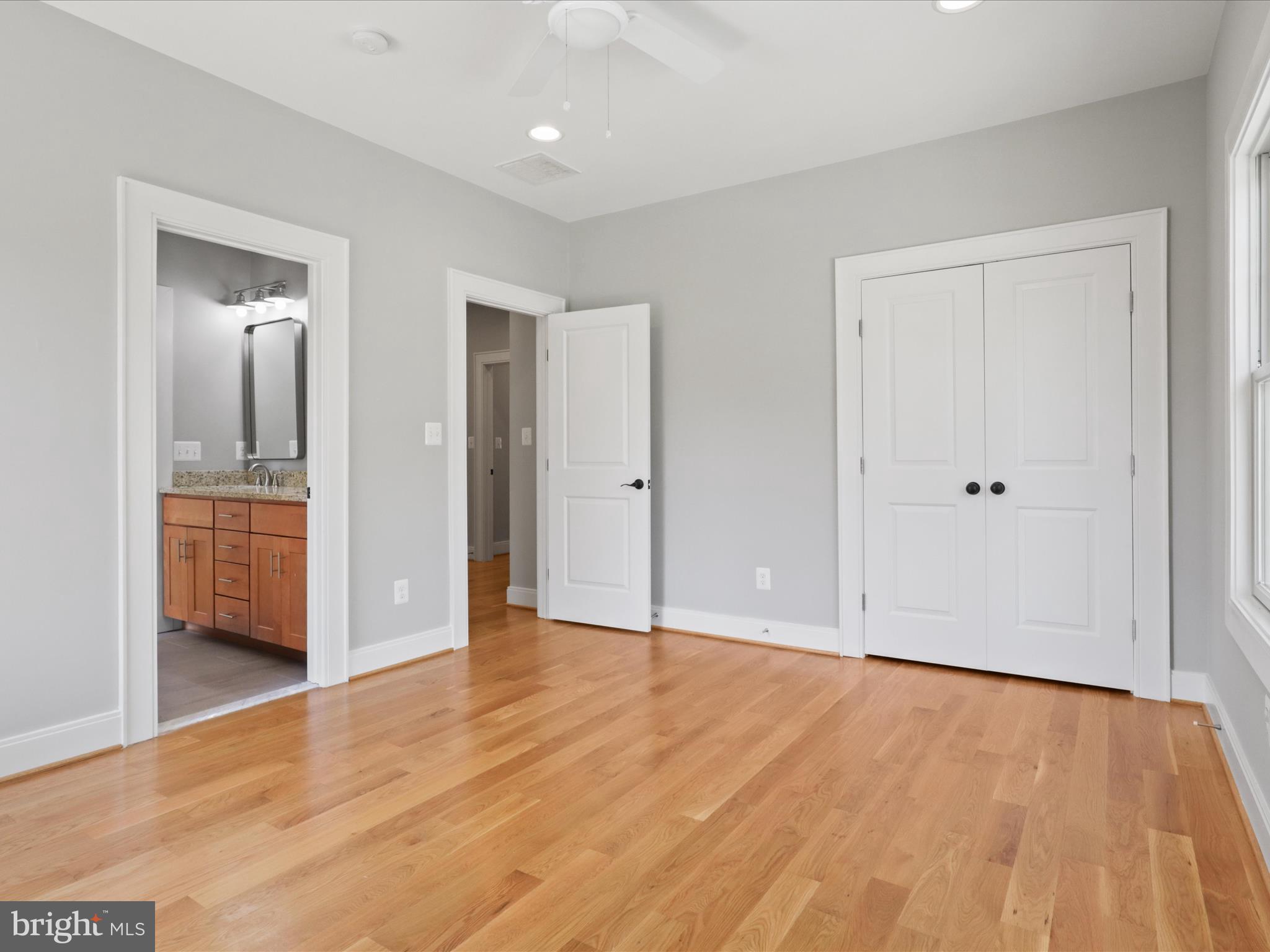 NEW ALEXANDRIA - Residential