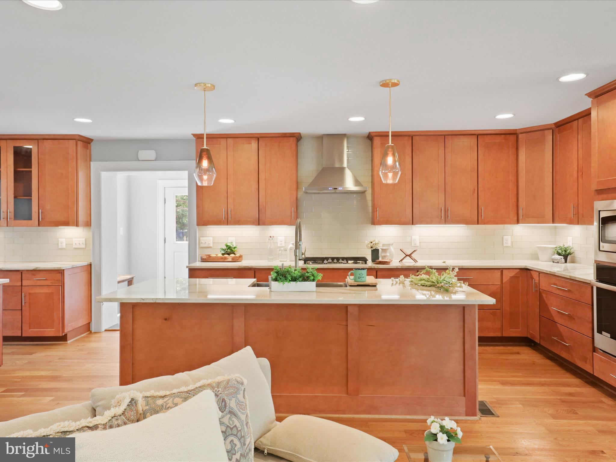 NEW ALEXANDRIA - Residential