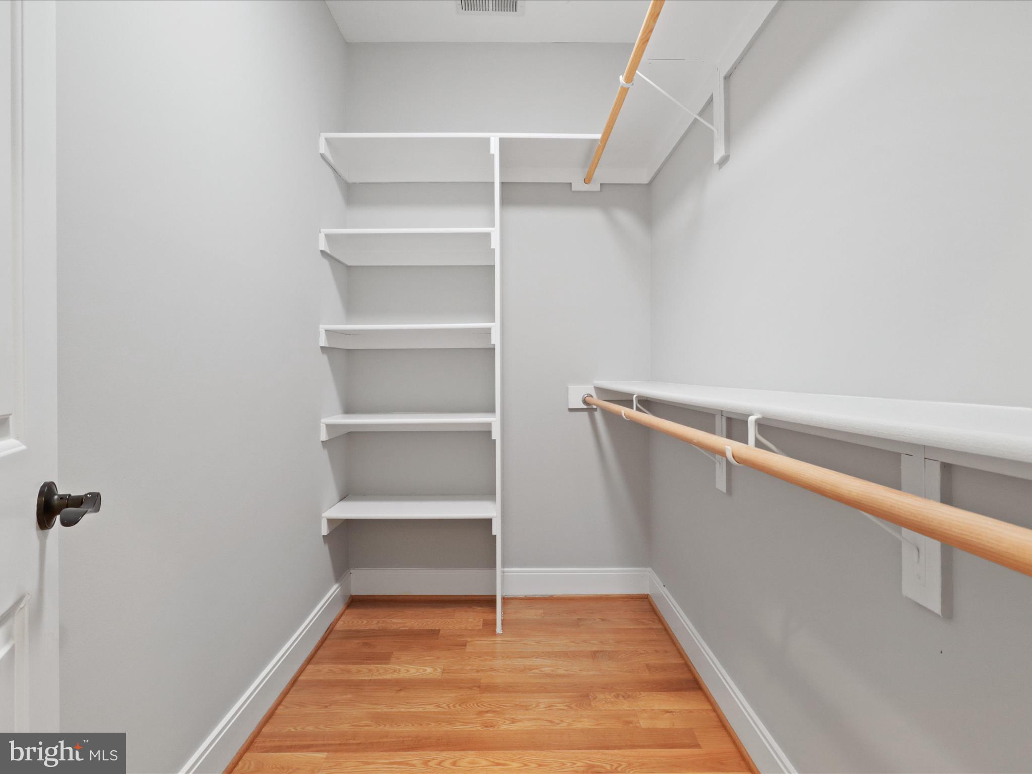 NEW ALEXANDRIA - Residential