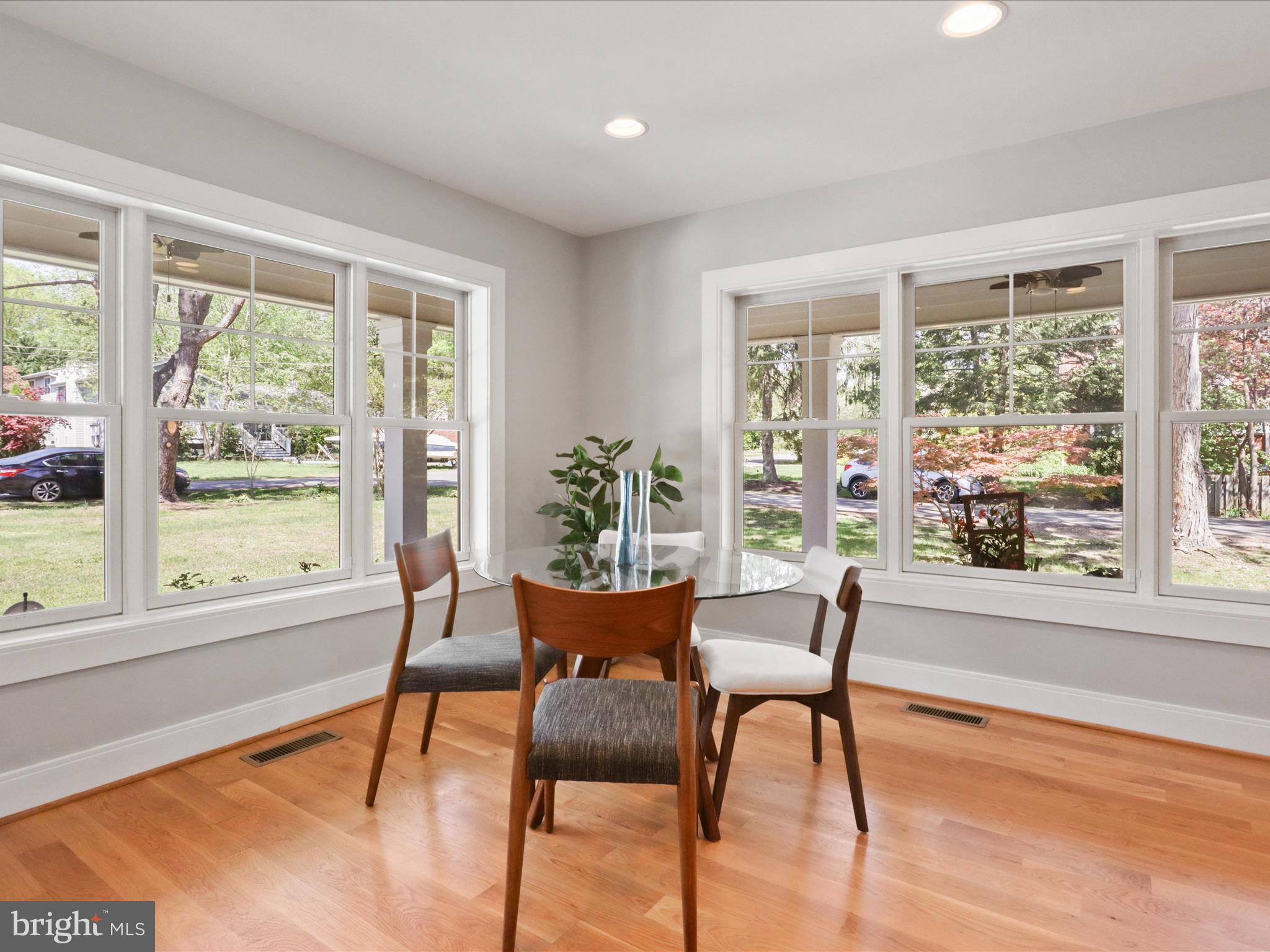 NEW ALEXANDRIA - Residential