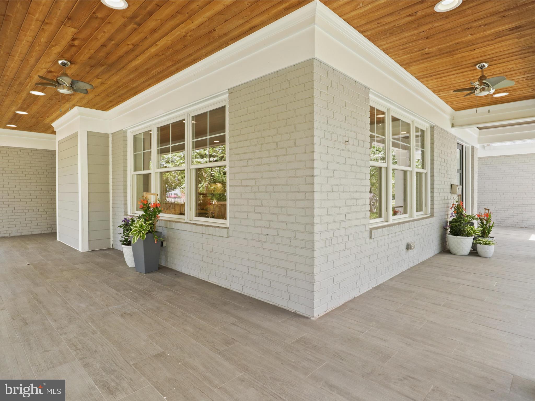 NEW ALEXANDRIA - Residential