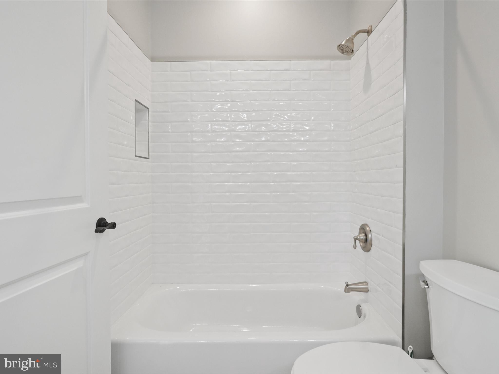 NEW ALEXANDRIA - Residential