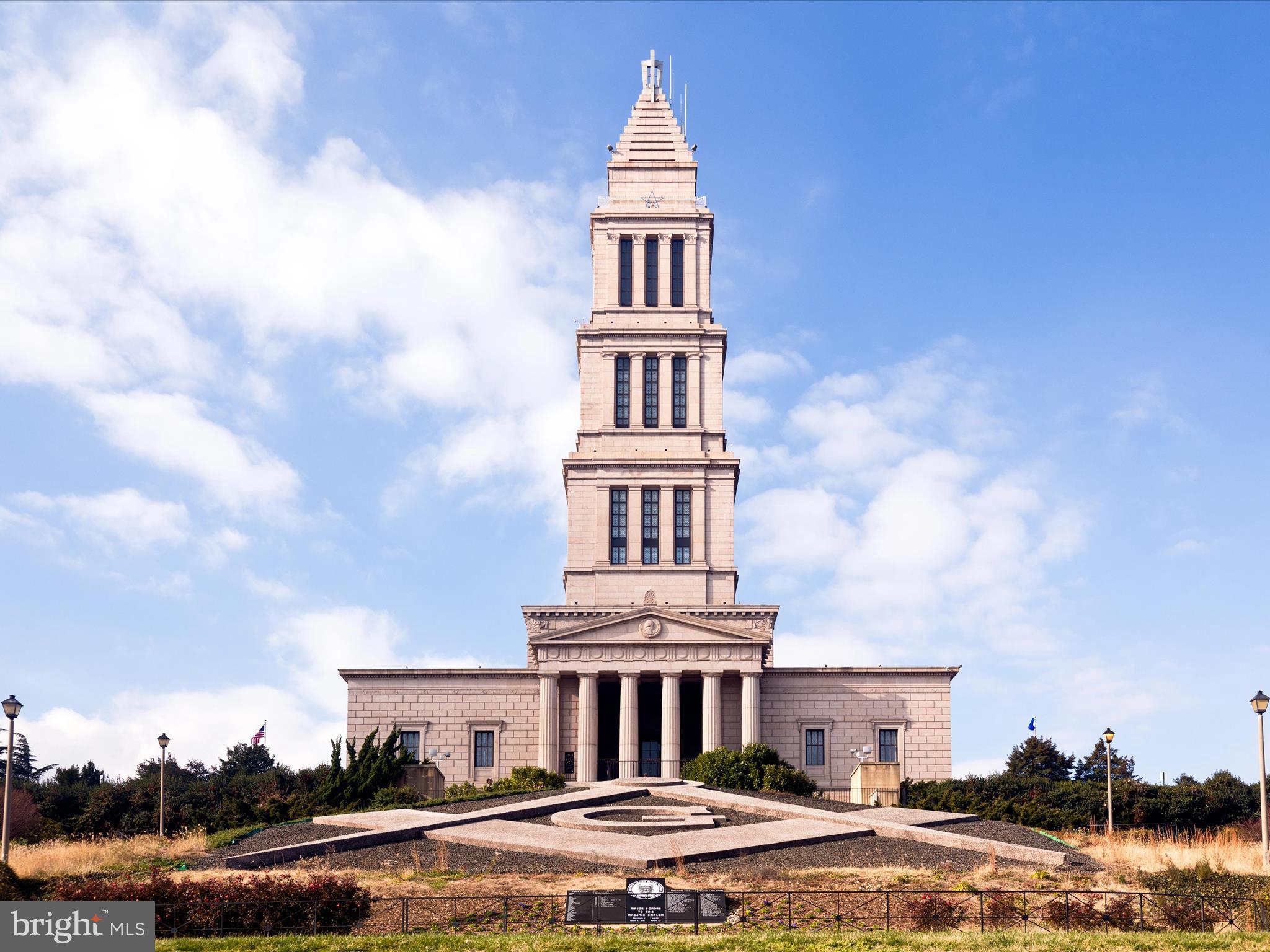 NEW ALEXANDRIA - Residential