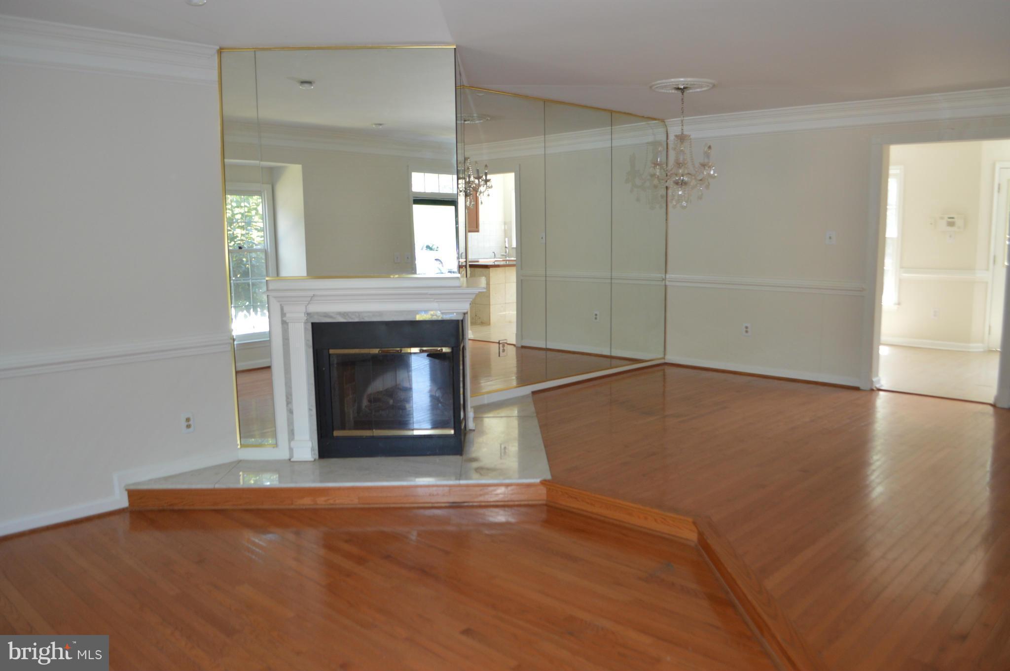 LAKE RIDGE - Residential Lease