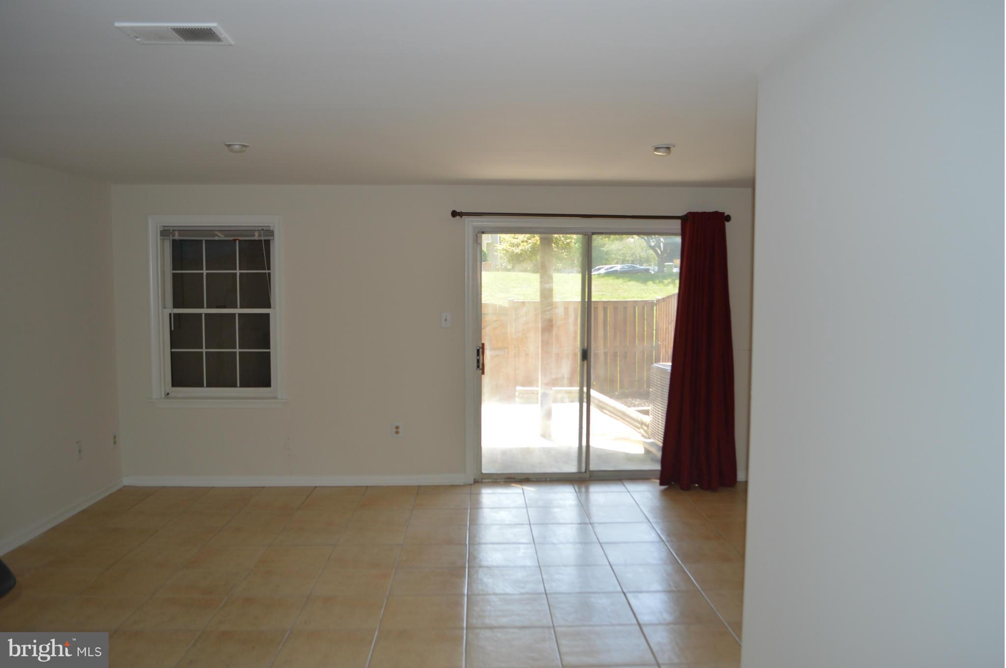 LAKE RIDGE - Residential Lease