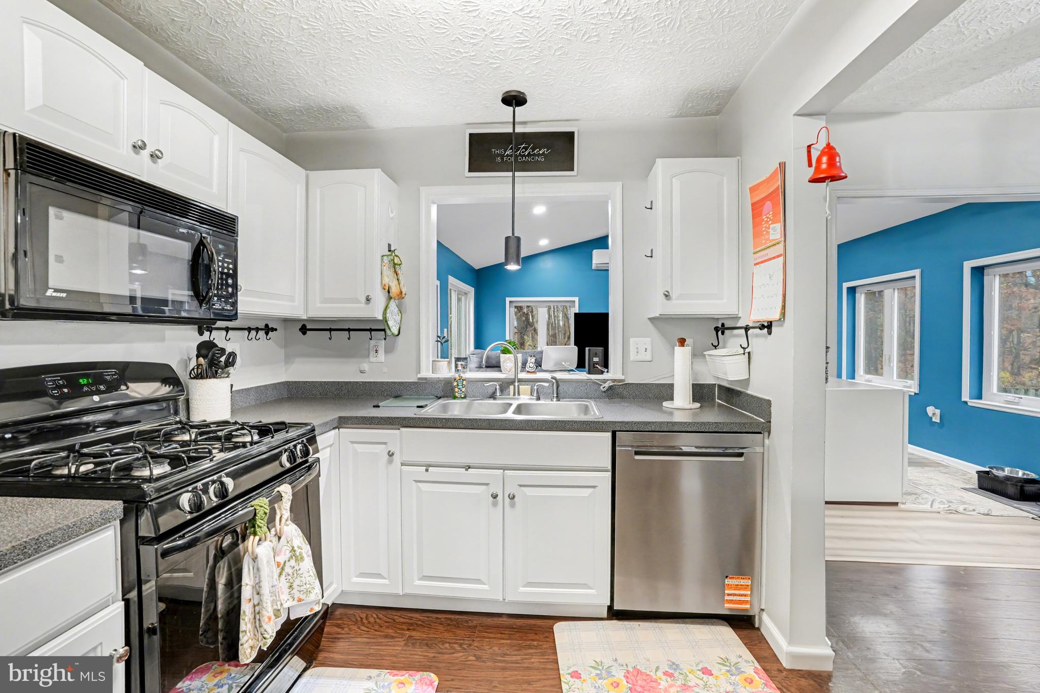 LOHR'S ORCHARD - Residential