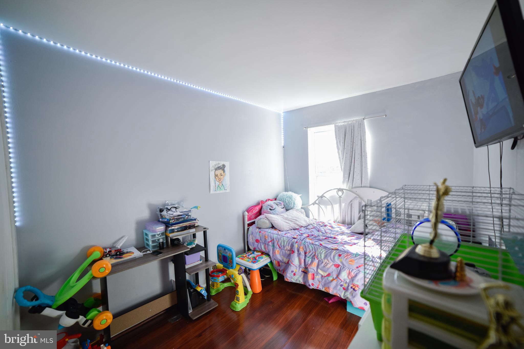 LONDON WOODS - Residential