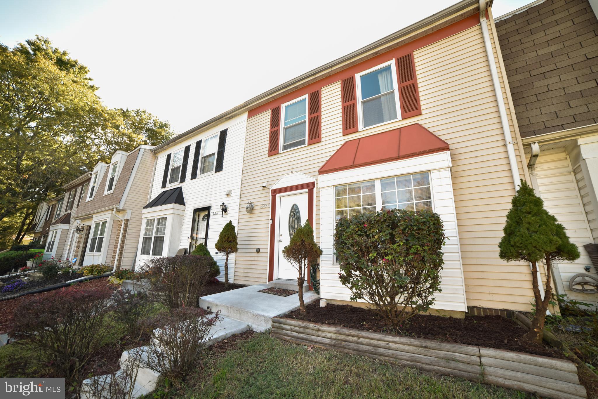 LONDON WOODS - Residential