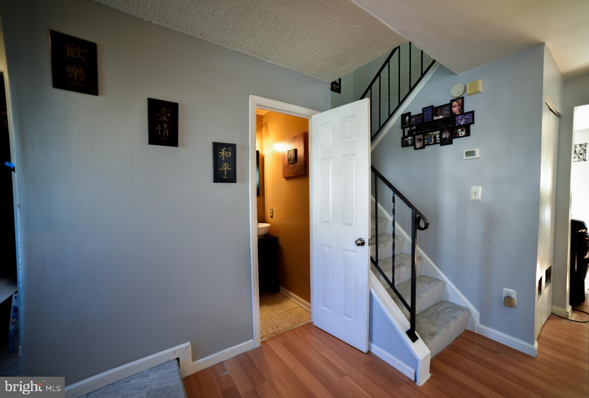 LONDON WOODS - Residential