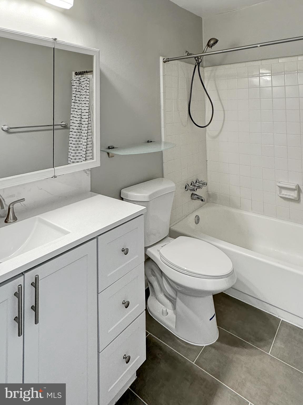 GLENCOURSE - Residential